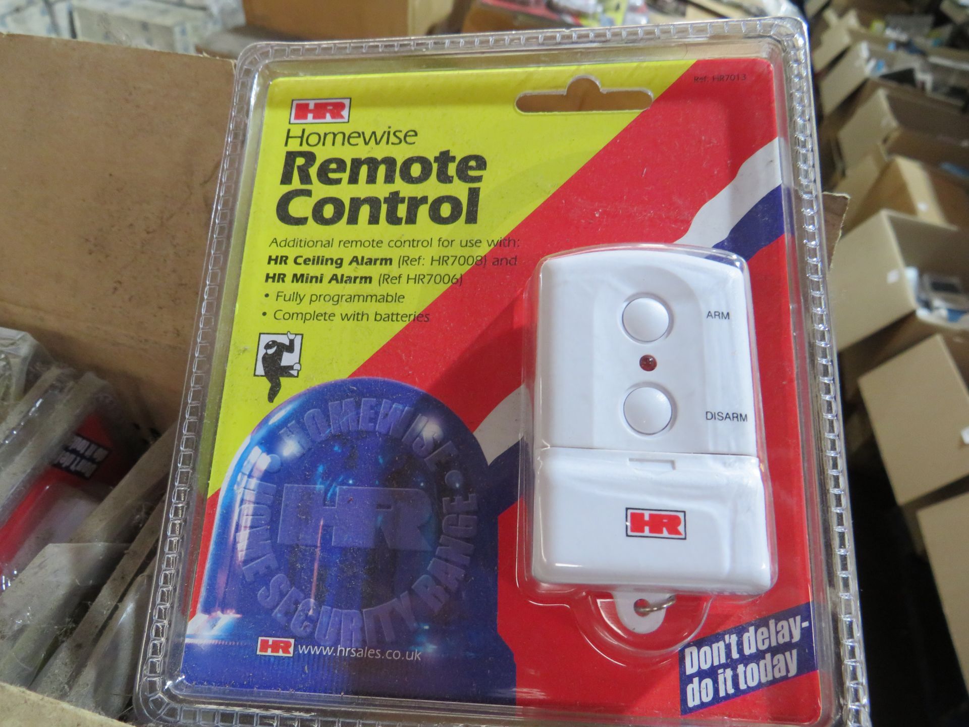 Box of 25x HR Homewise remote control fob, new and boxed