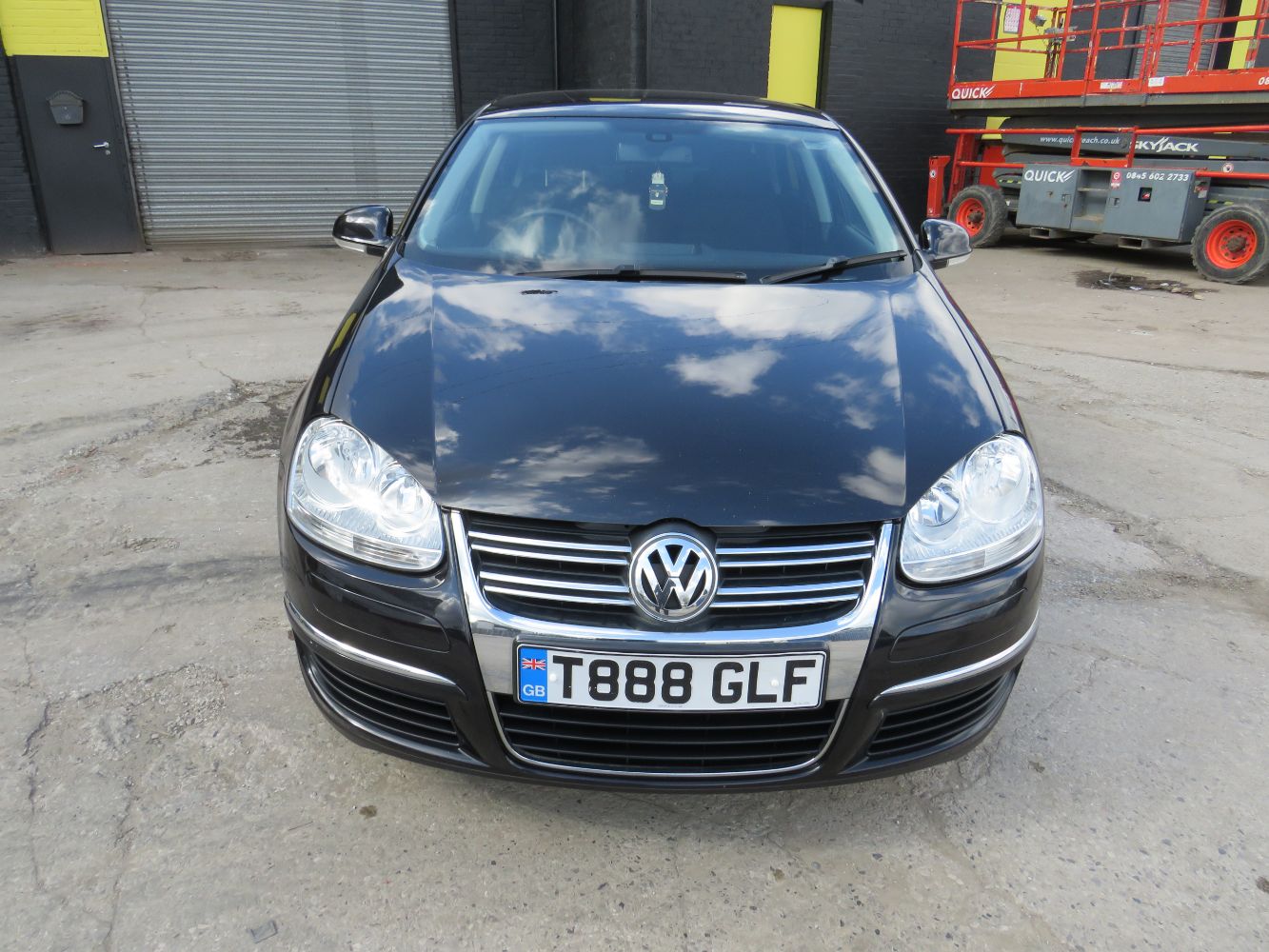 2010 Volkswagen Jetta with Private Reg included
