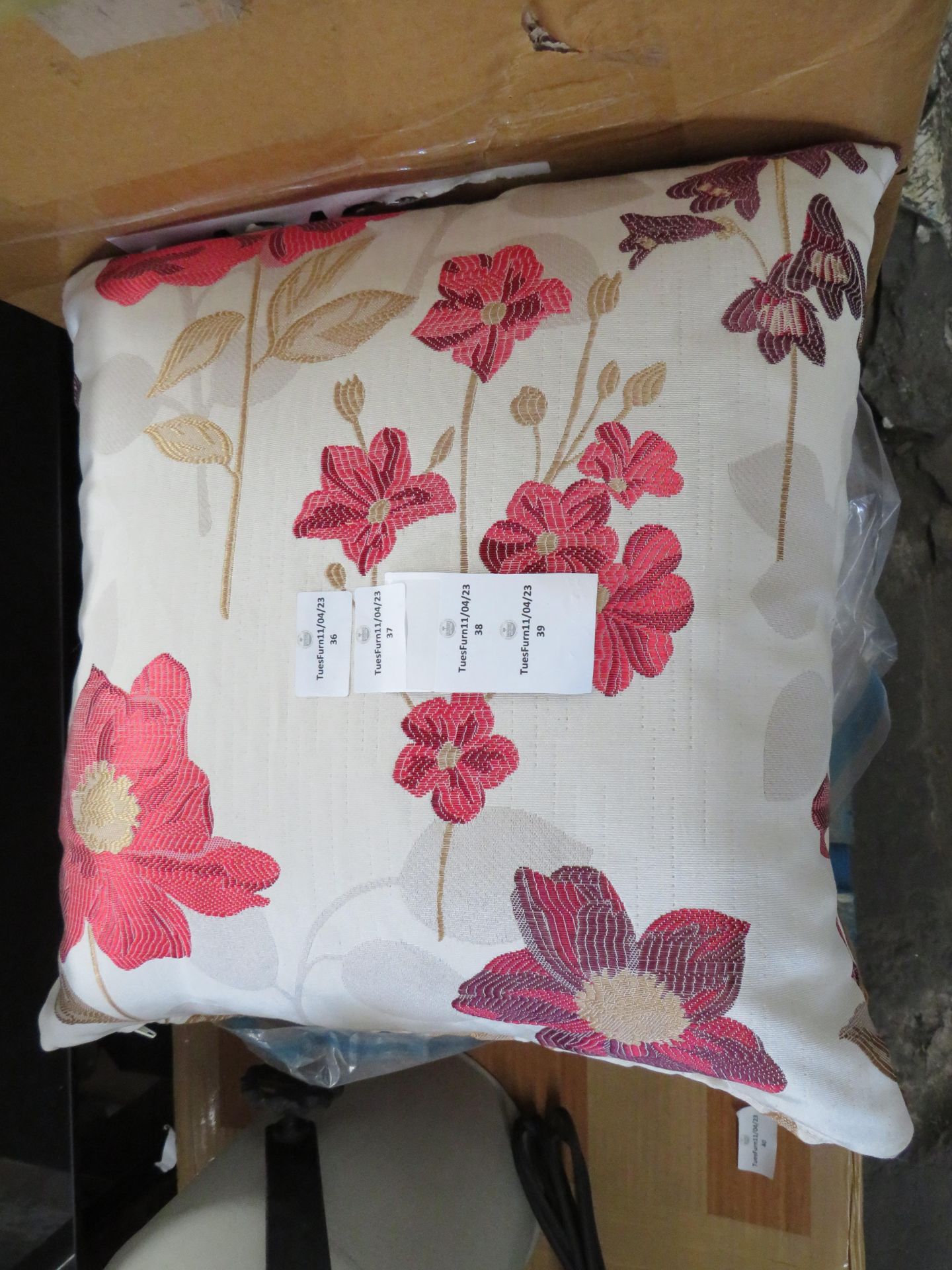 Floral Scatter Cushion - New