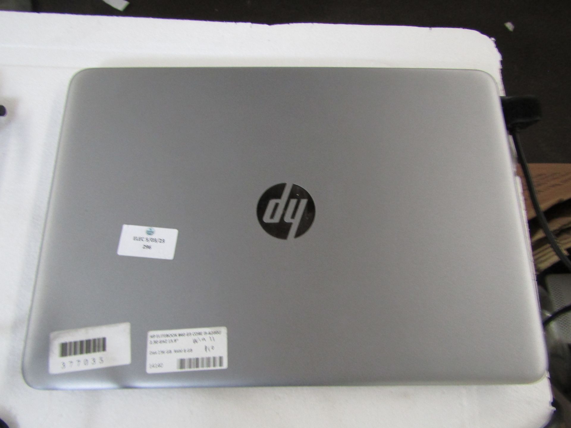 HP Elitebook 840 G3 core i5-6200U processor, 256gb disc and 4Gb ram, powers on and goes through to - Image 2 of 2