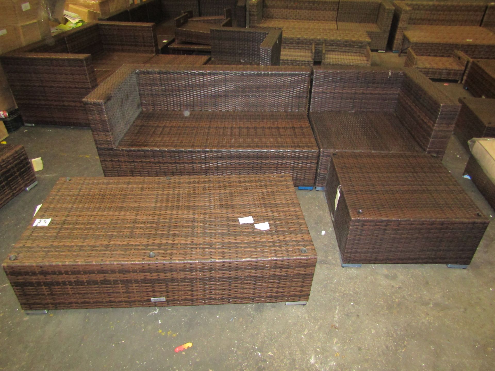 Mixed Lot of 4 x Rattan Direct Customer Returns for Repair or Upcycling - Total RRP approx