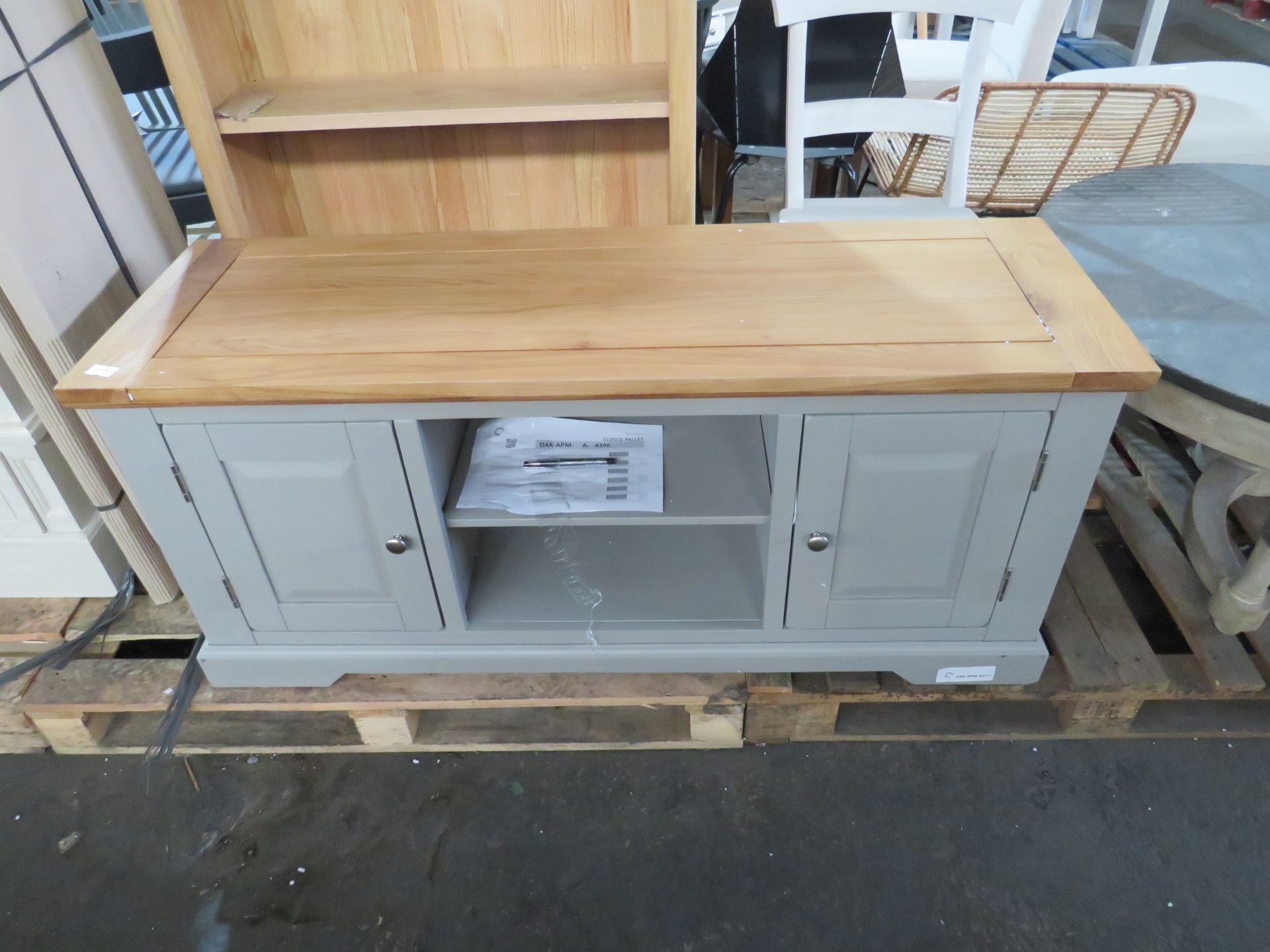 Oak Furnitureland St Ives Natural Oak And Light Grey Painted Large Tv Cabinet RRP 379.99 The St Ives