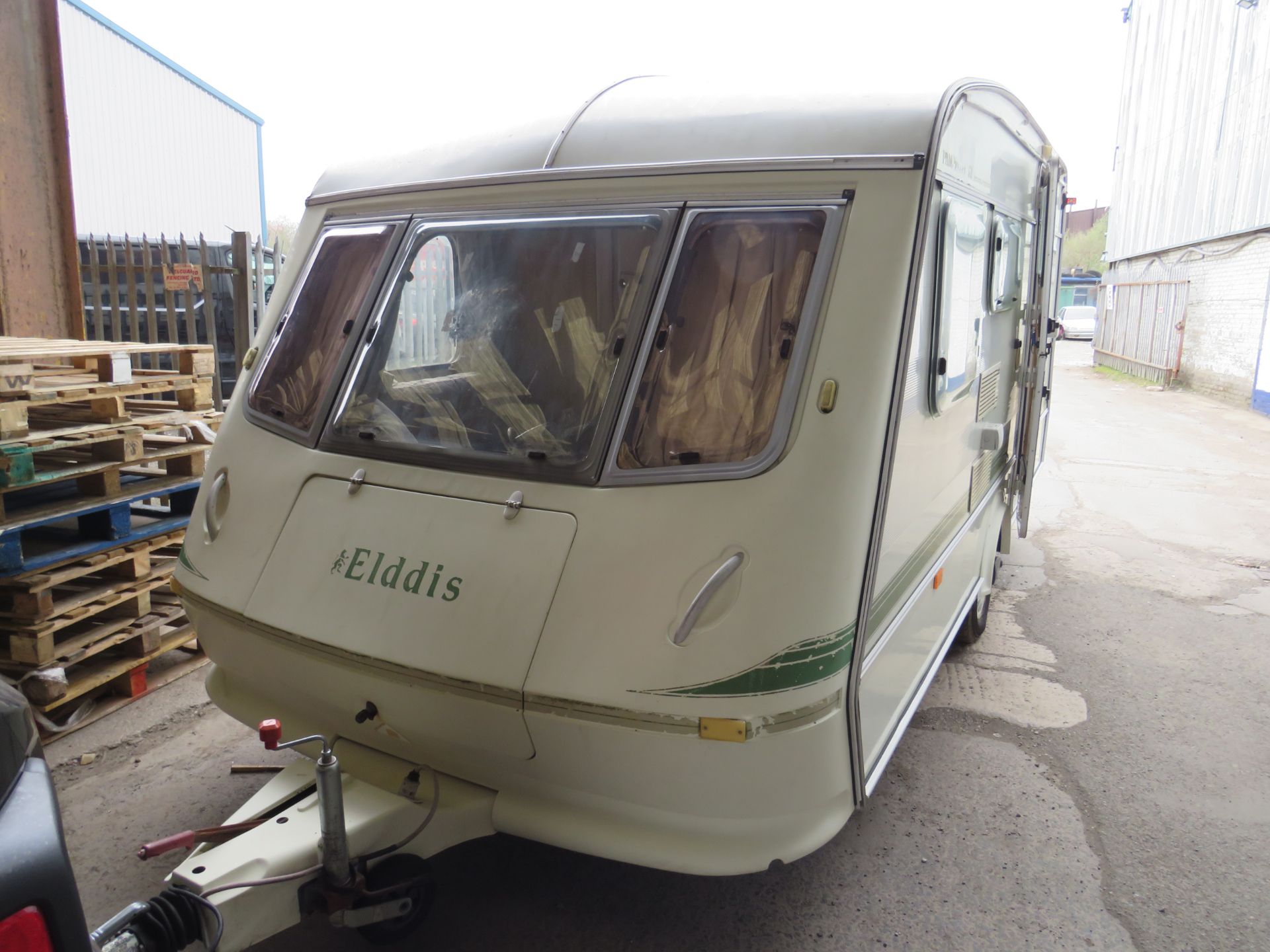 Eldis Pamperos XL 4 berth Caravan with self mover and Awning, the seller has informed us that the