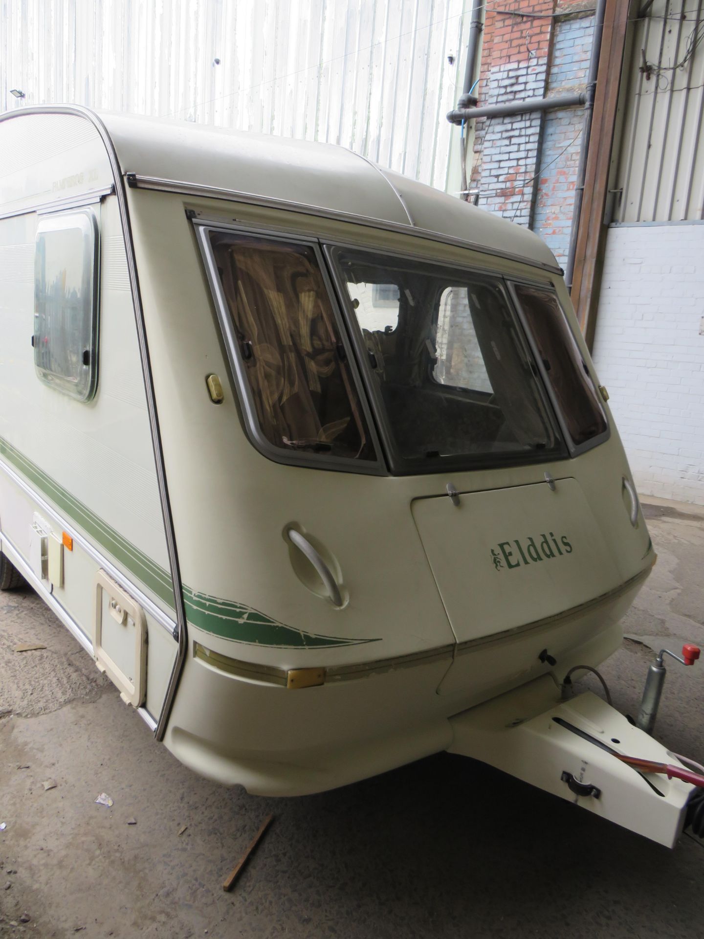 Eldis Pamperos XL 4 berth Caravan with self mover and Awning, the seller has informed us that the - Image 5 of 19