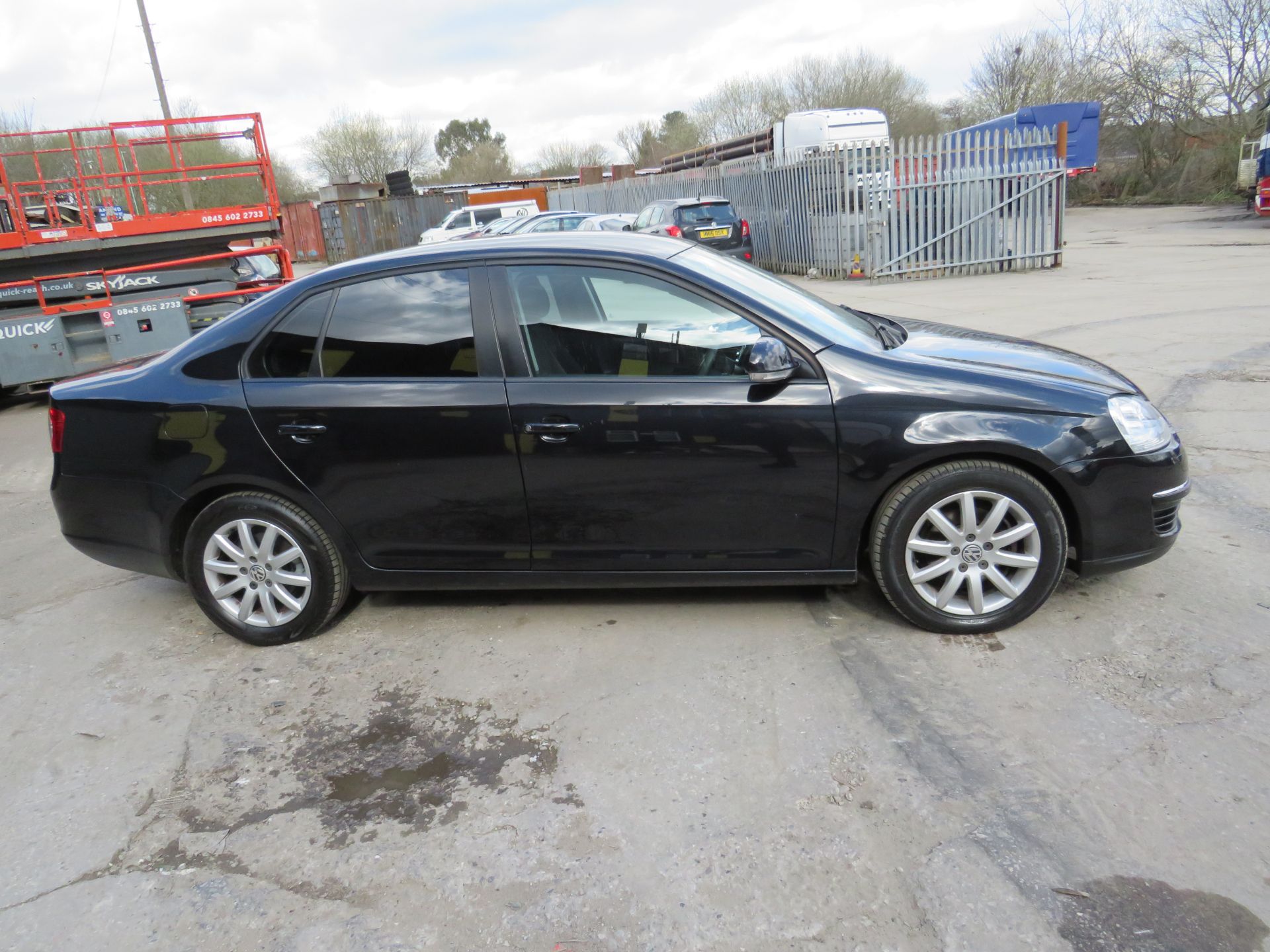 2010 Volkswagon Jetta 1.6 TDI, 93,727 miles (unchecked), MOT unit 13th August 2023, has owners packa - Image 2 of 9