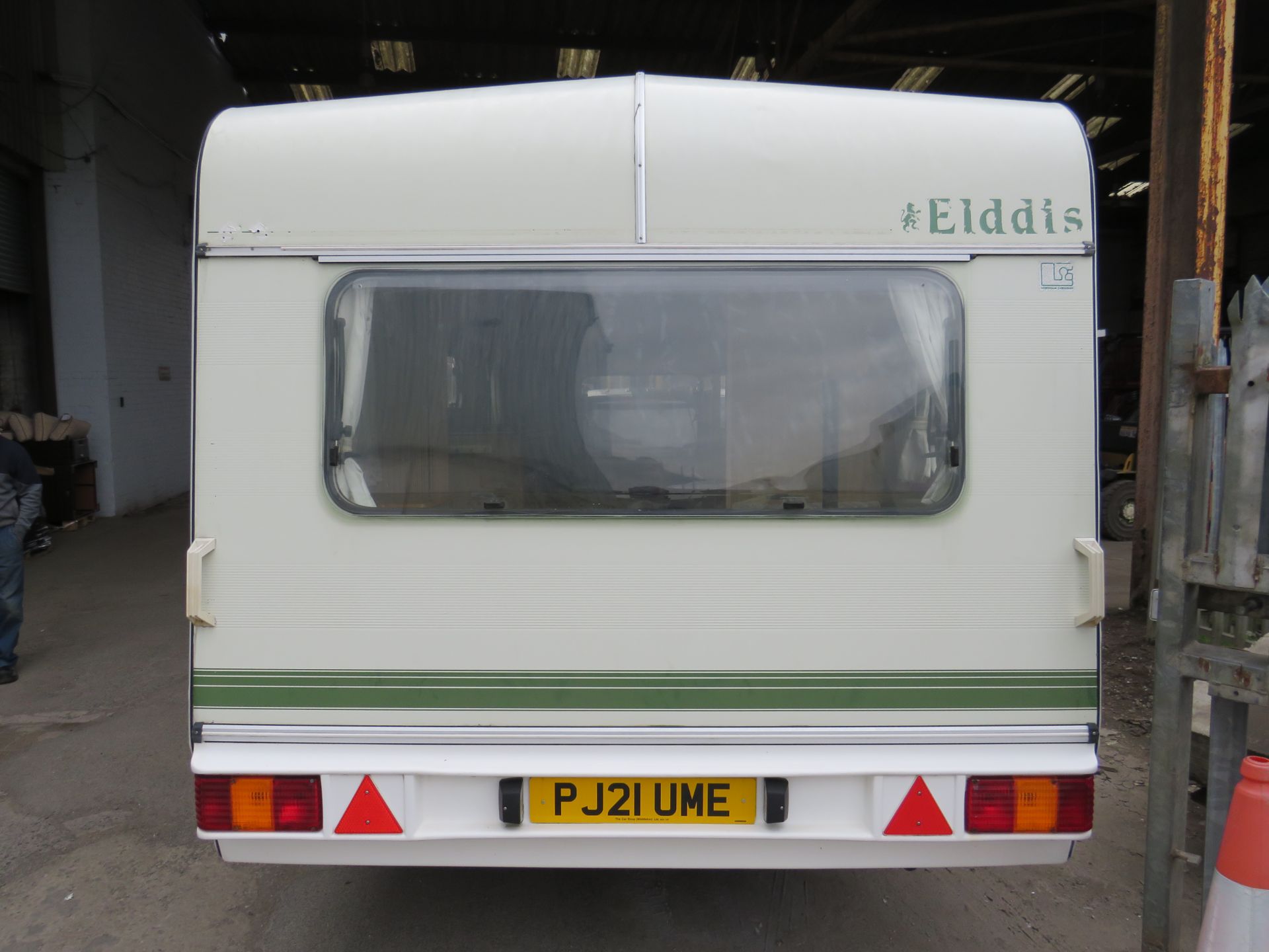 Eldis Pamperos XL 4 berth Caravan with self mover and Awning, the seller has informed us that the - Image 3 of 19