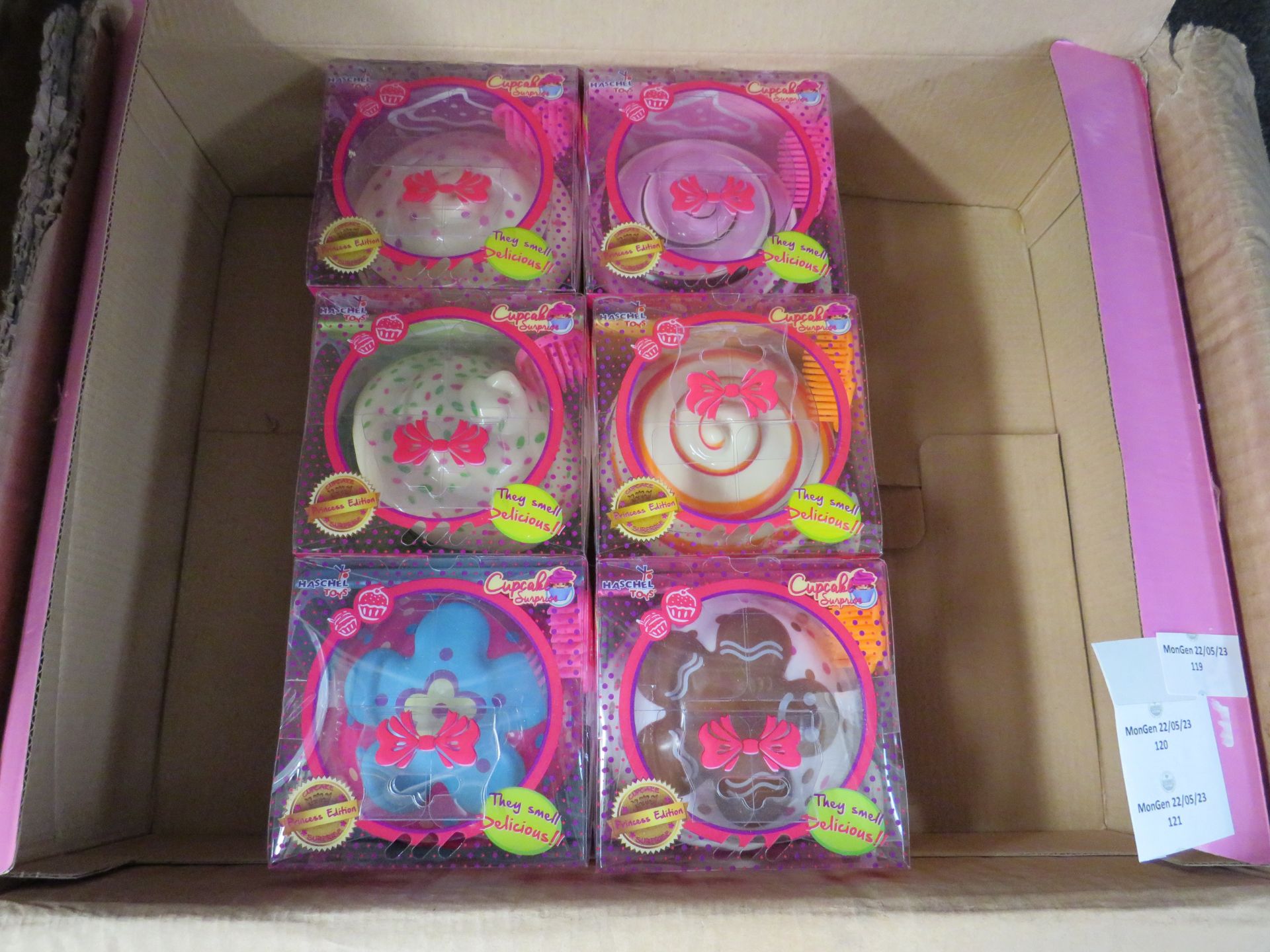 6x Cupcake Surprise - Transforms From Cupcake to Princess - Unused & Packaged.