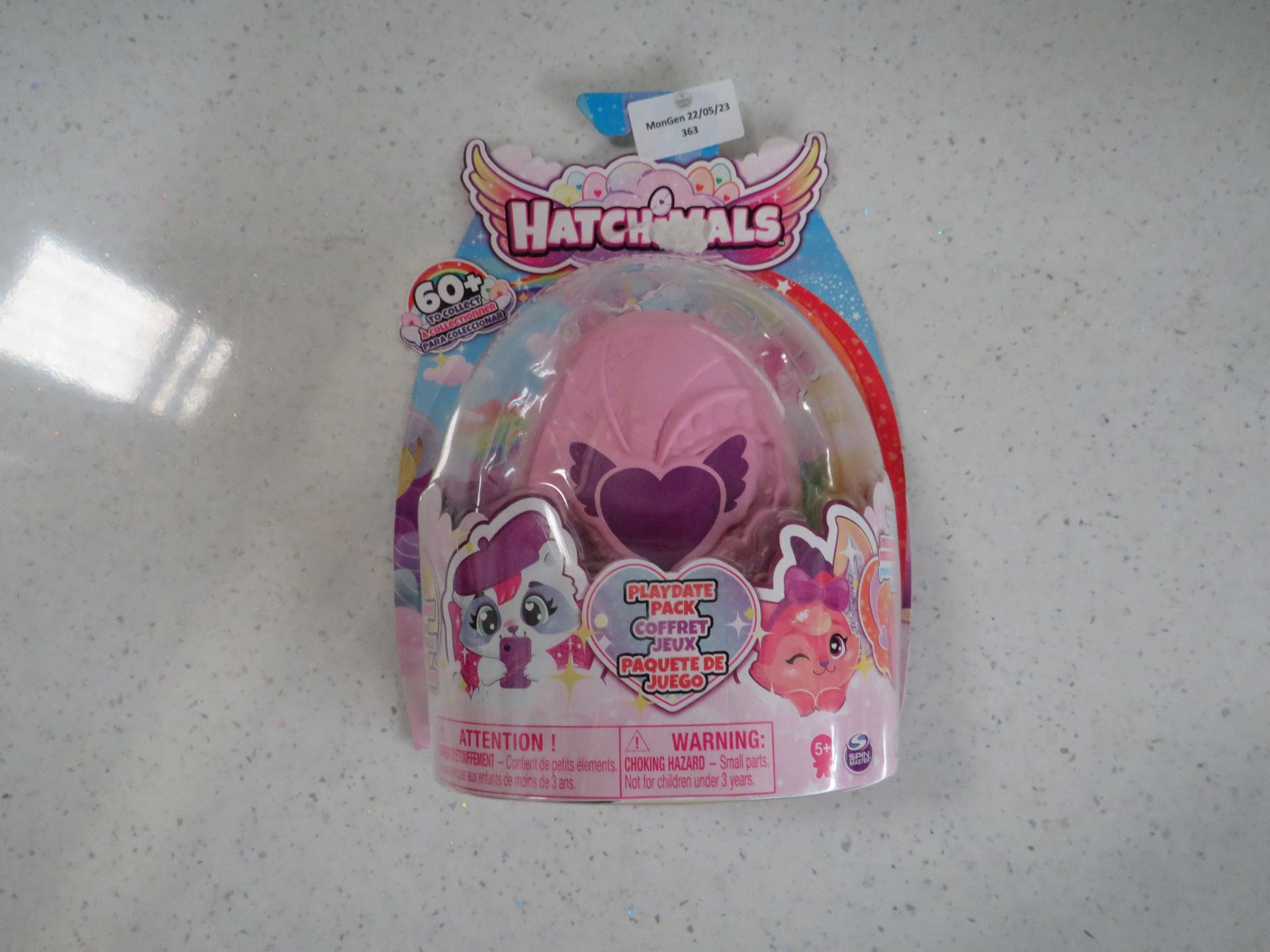 Hatchimals - Collectible Eggs - Unchecked, Packaging Damaged.