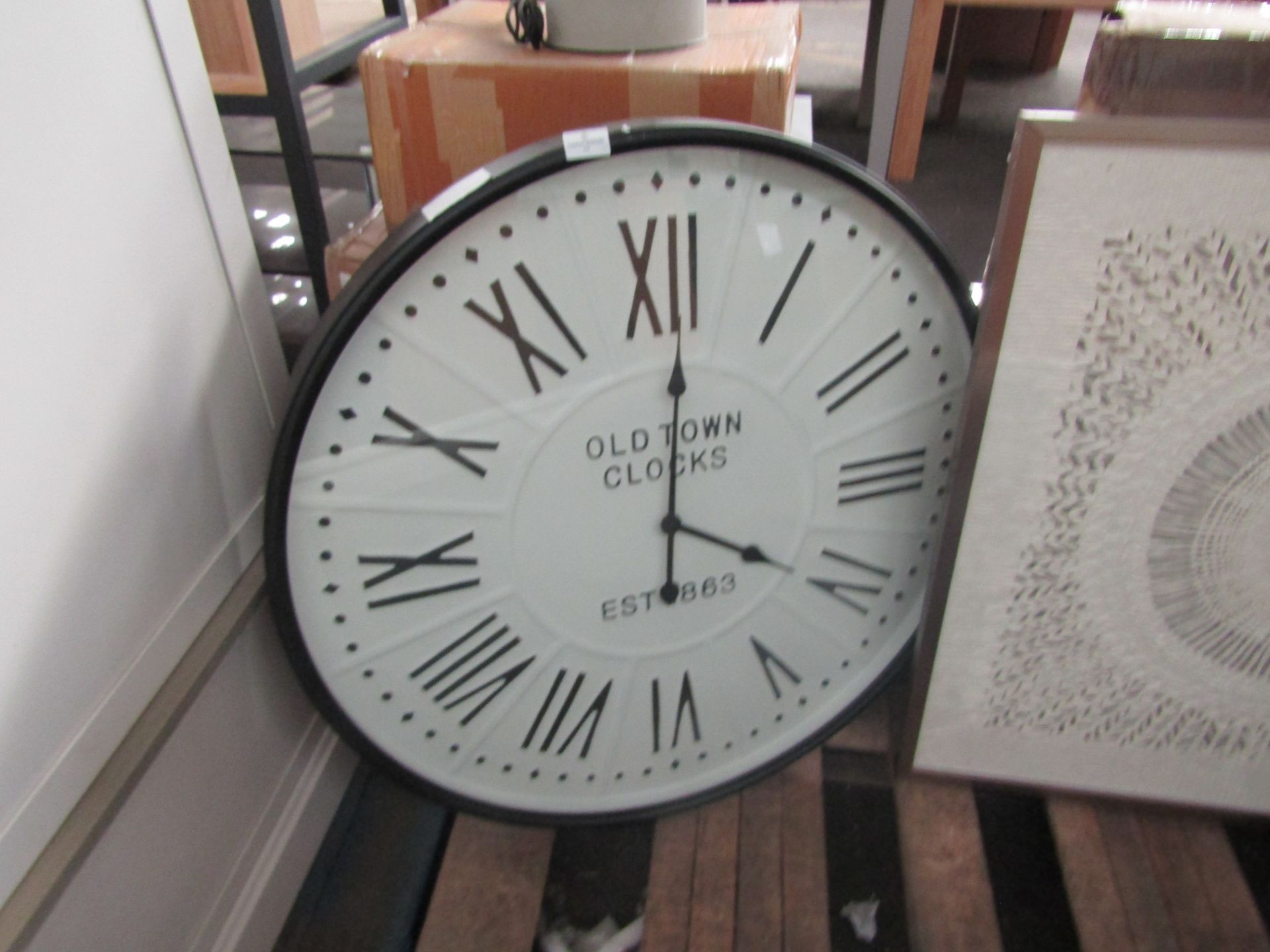 Oak Furnitureland Grayson Wall Clock RRP 79.99 SpecificationsWidth: 80cmHeight: 80cmDepth: 6.