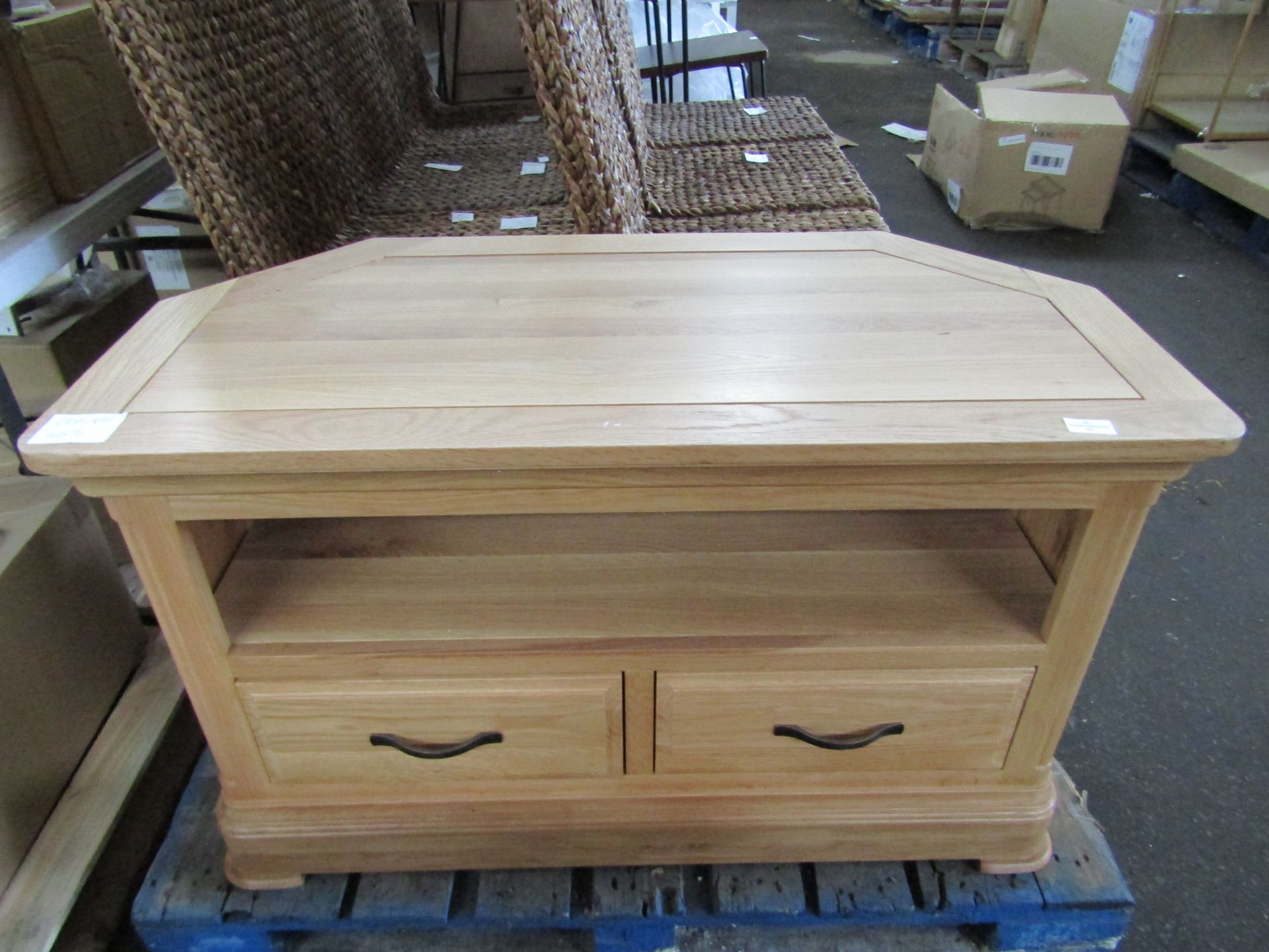 Oak Furnitureland Canterbury Natural Solid Oak Corner Tv Cabinet RRP 299.99 Part of our Canterbury