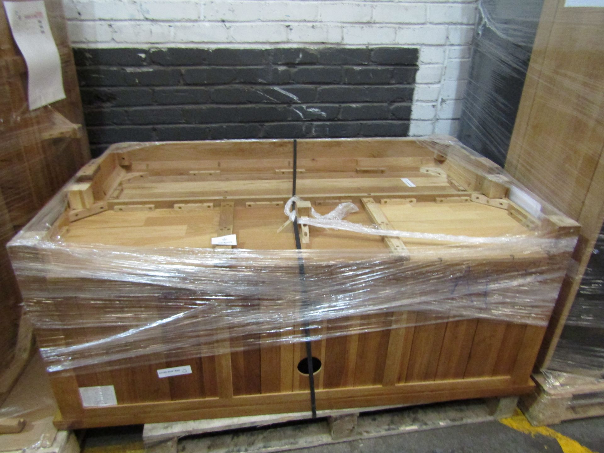 Mixed Lot of 2 x Oak Furnitureland Customer Returns for Repair or Upcycling - Total RRP approx 699.