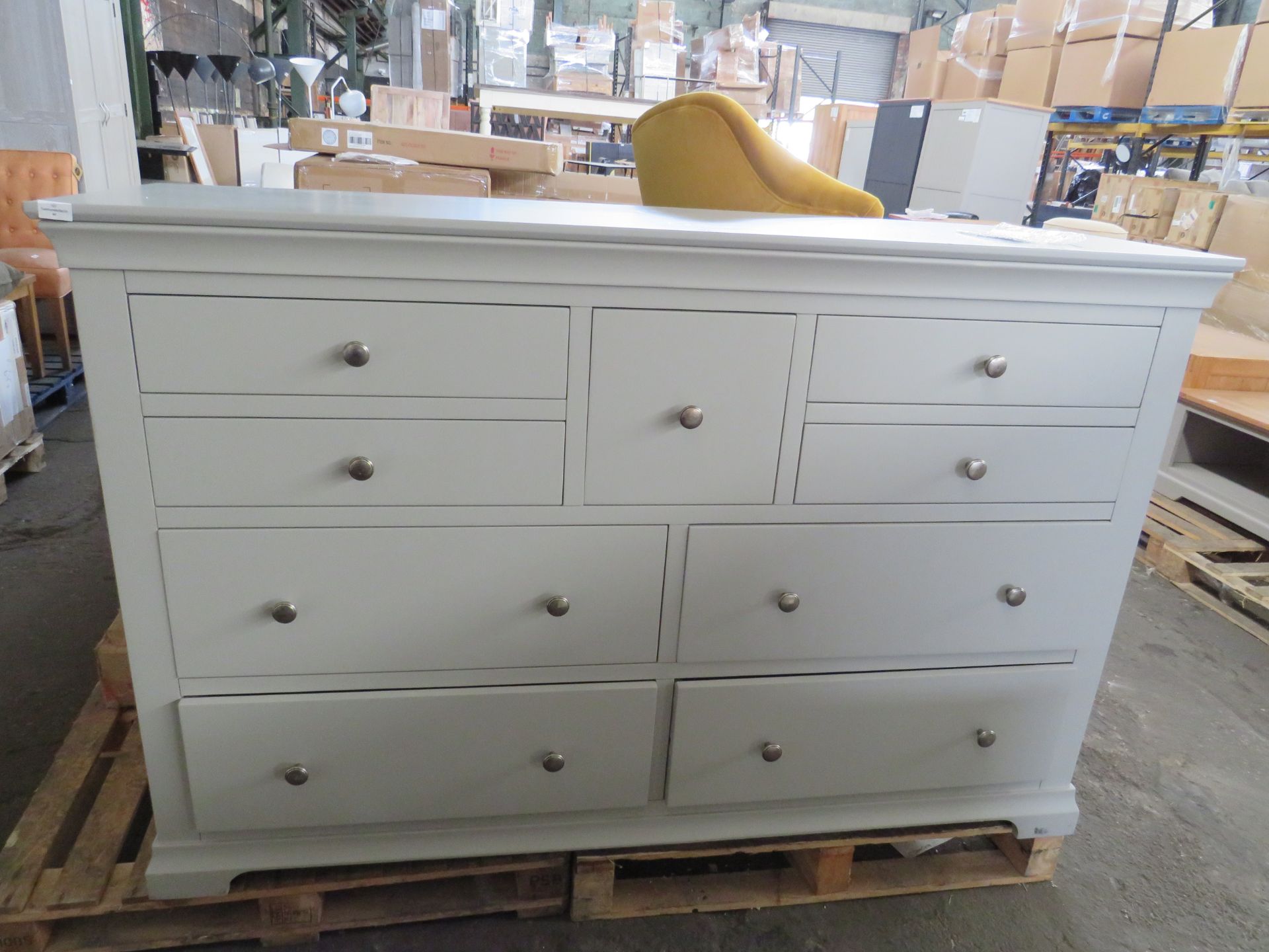 Cotswold Company Chantilly Pebble Grey Wide 9 Drawer Chest RRP 899.00 Offering a plethora of storage