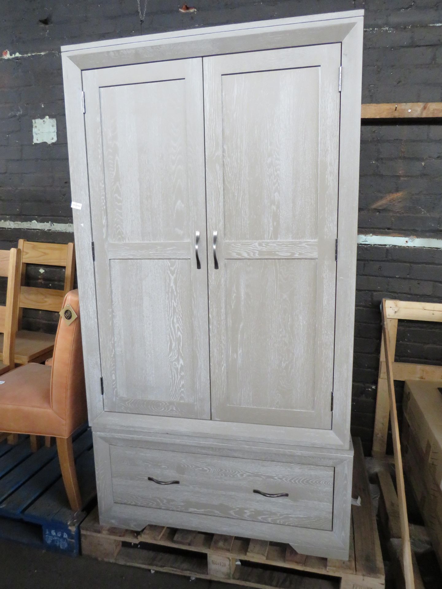 Oak Furnitureland Willow Light Grey Double Wardrobe Solid Oak RRP 799.99 This product has been