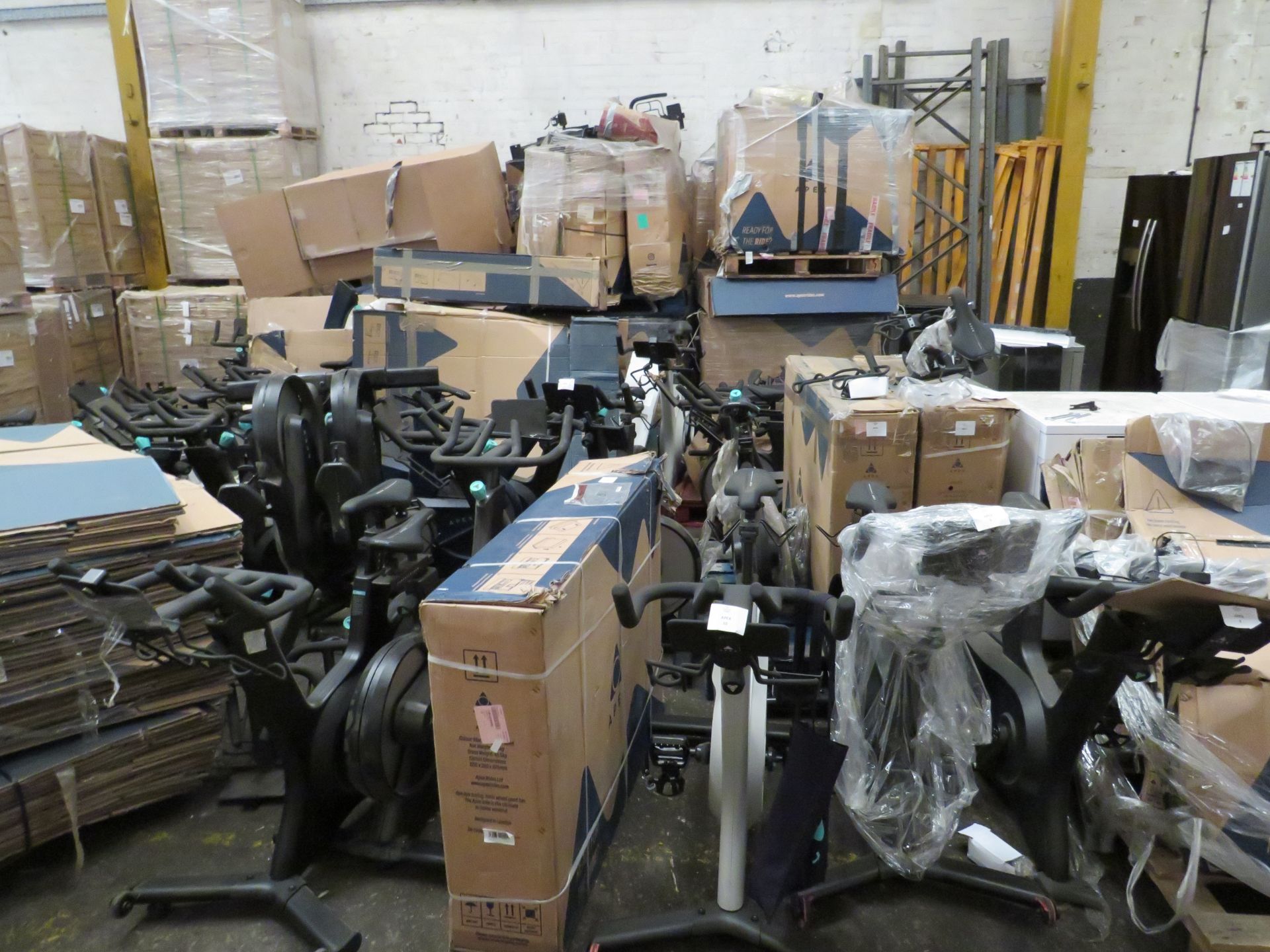 Job lot of approx 79 The Apex bikes and 2 crates of parts, some are complete, some have boxes but - Image 13 of 18