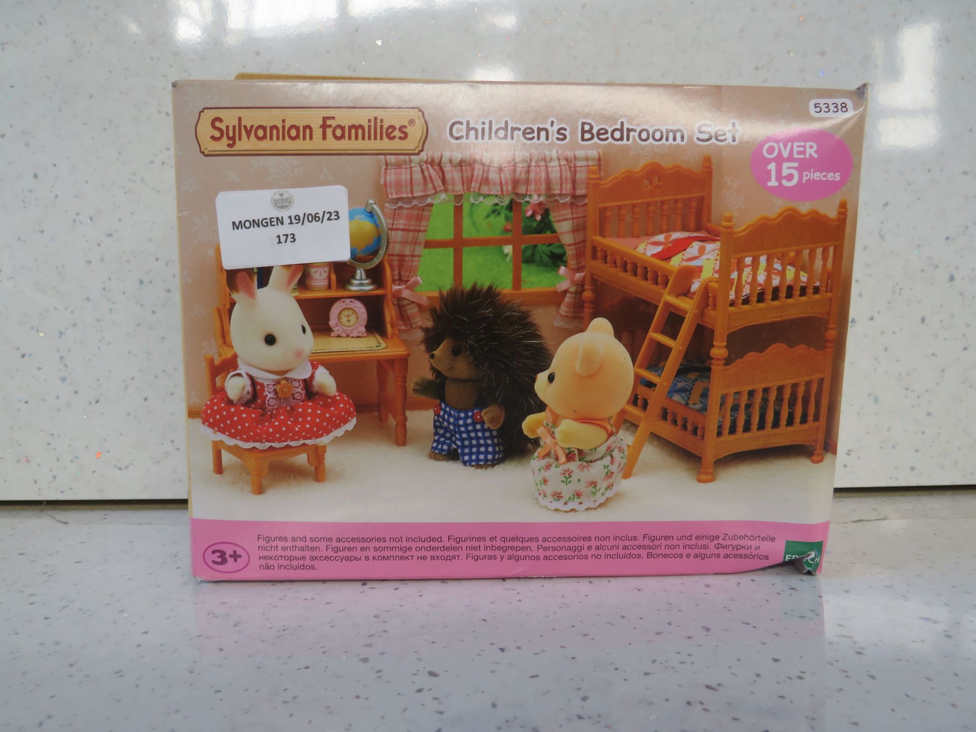 Sylvanian Family - 5338 Children's Bedroom Set - Unchecked & Boxed.
