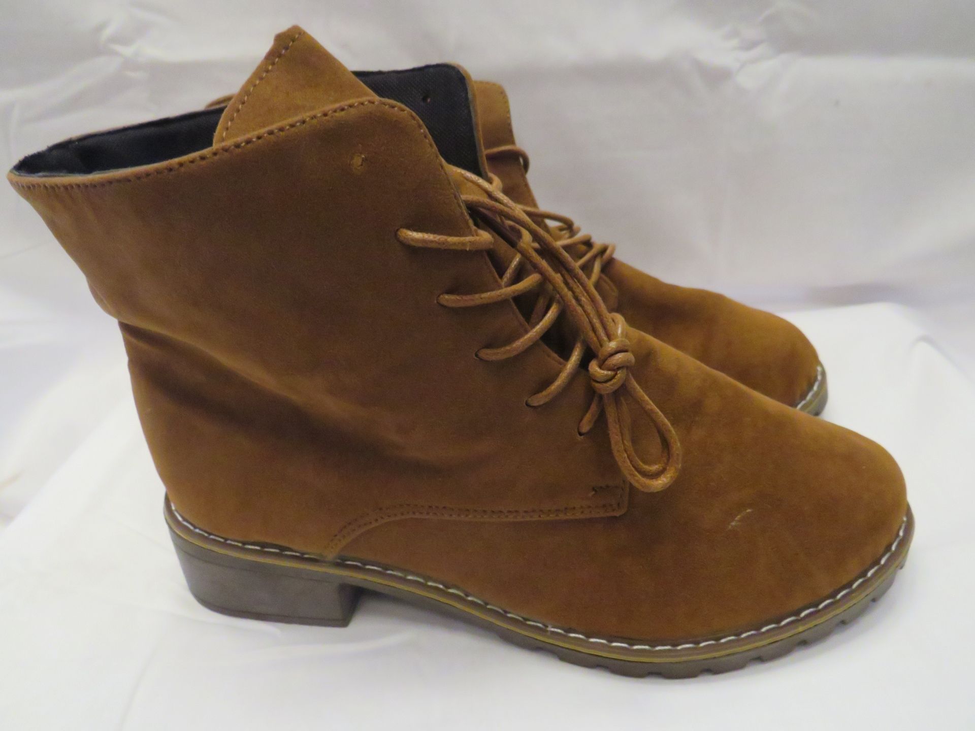 Ladies Flat Suede Ankle Boot Tan Size 39 New