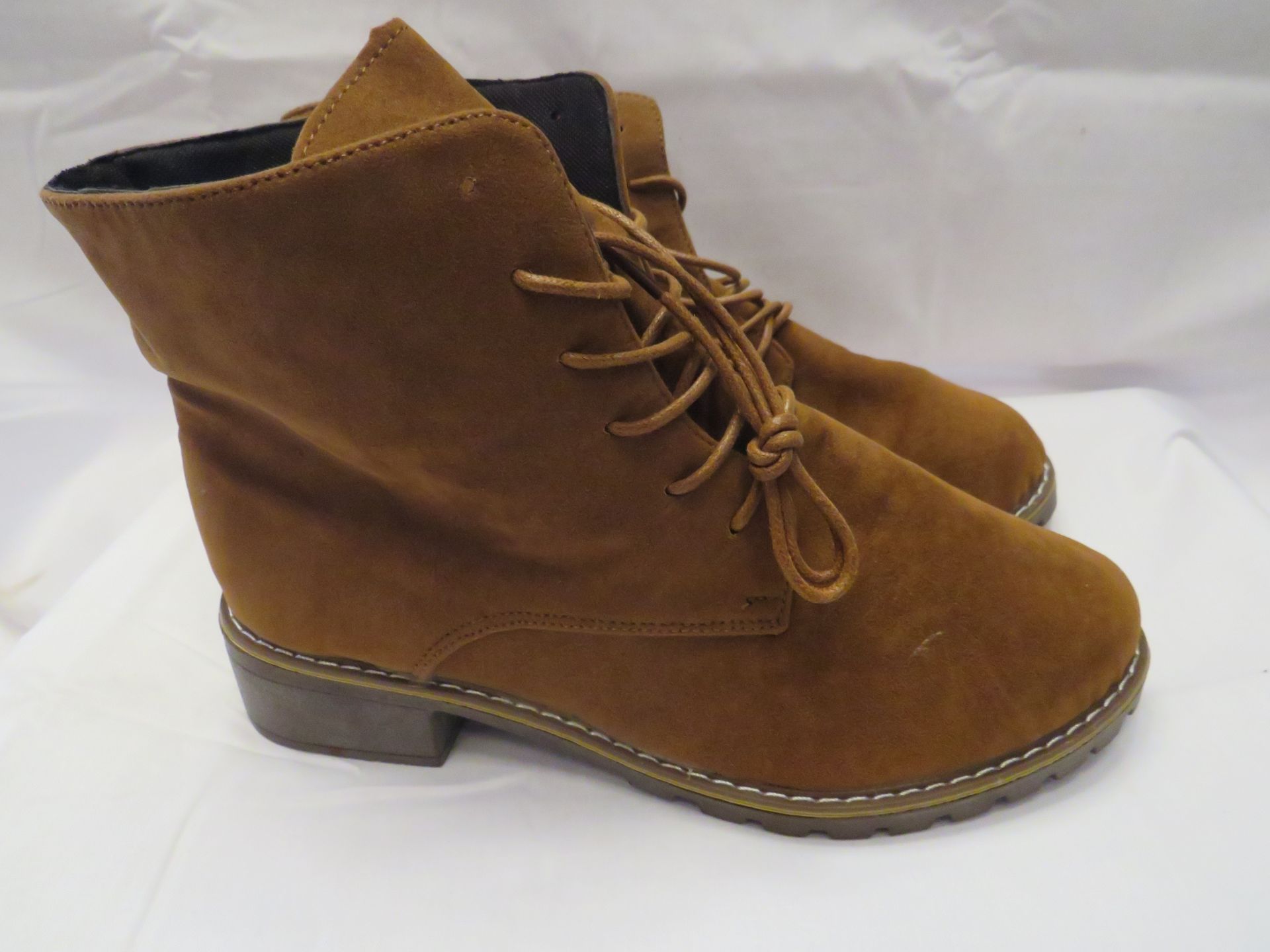 Ladies Flat Suede Ankle Boot Tan Size 39 New