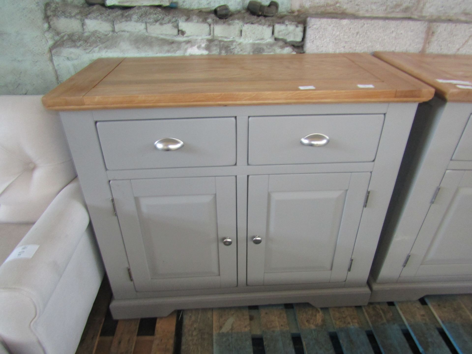 Oak Furnitureland St Ives Natural Oak And Light Grey Painted Small Sideboard RRP ¶œ369.99 - Image 2 of 2