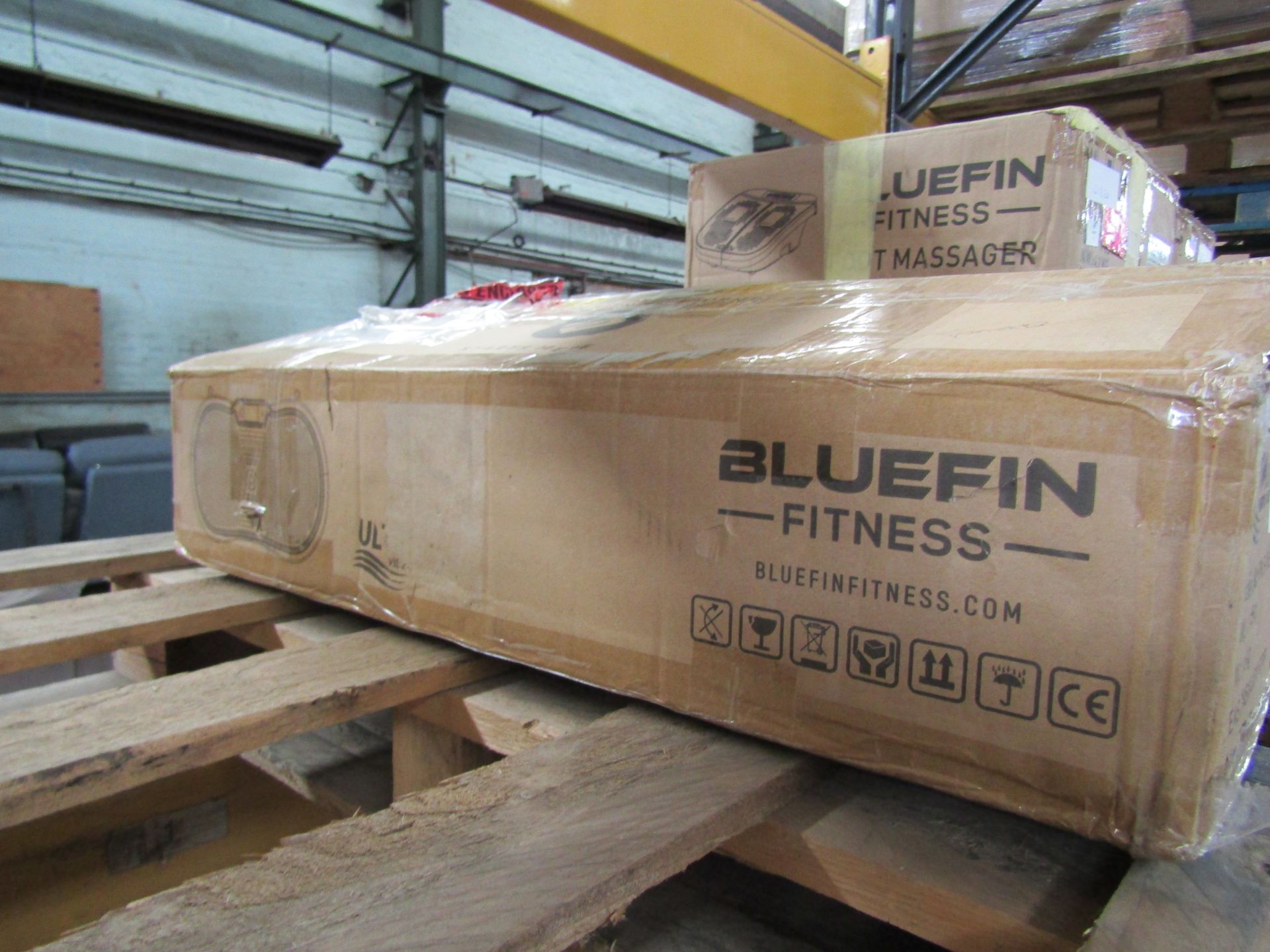 Bluefin Fitness Ultra Slim Vibration Plate RRP 149.00 SHAPE & TONE YOUR MUSCLES WITH THE LATEST IN