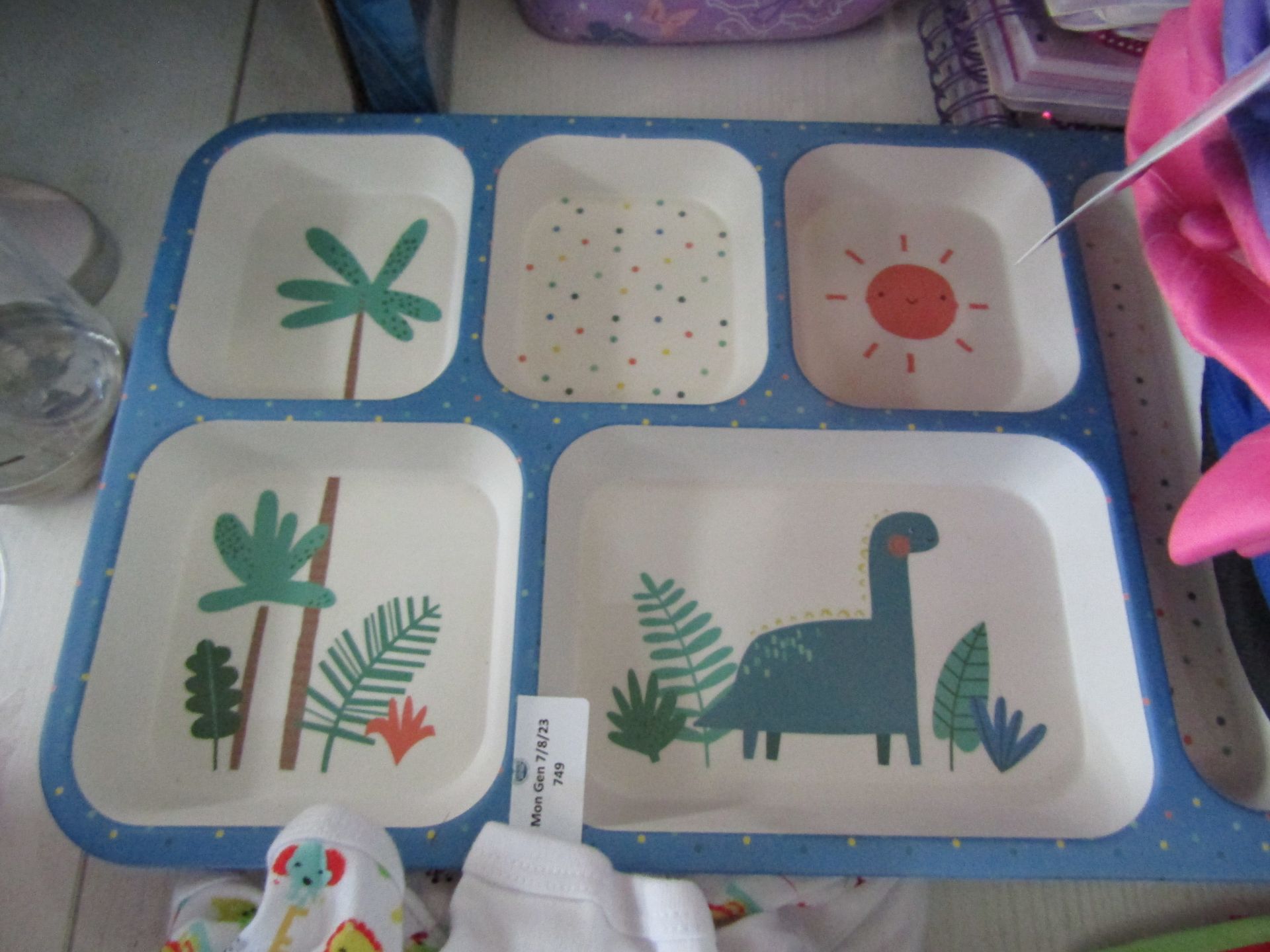 2x Bamboo kids divided dinner trays, both unused samples