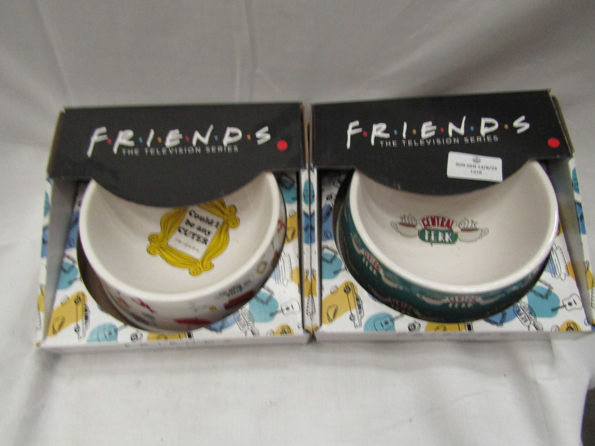 2 X Med Sized Friends Themed Dog Bowls Unused & Packaged