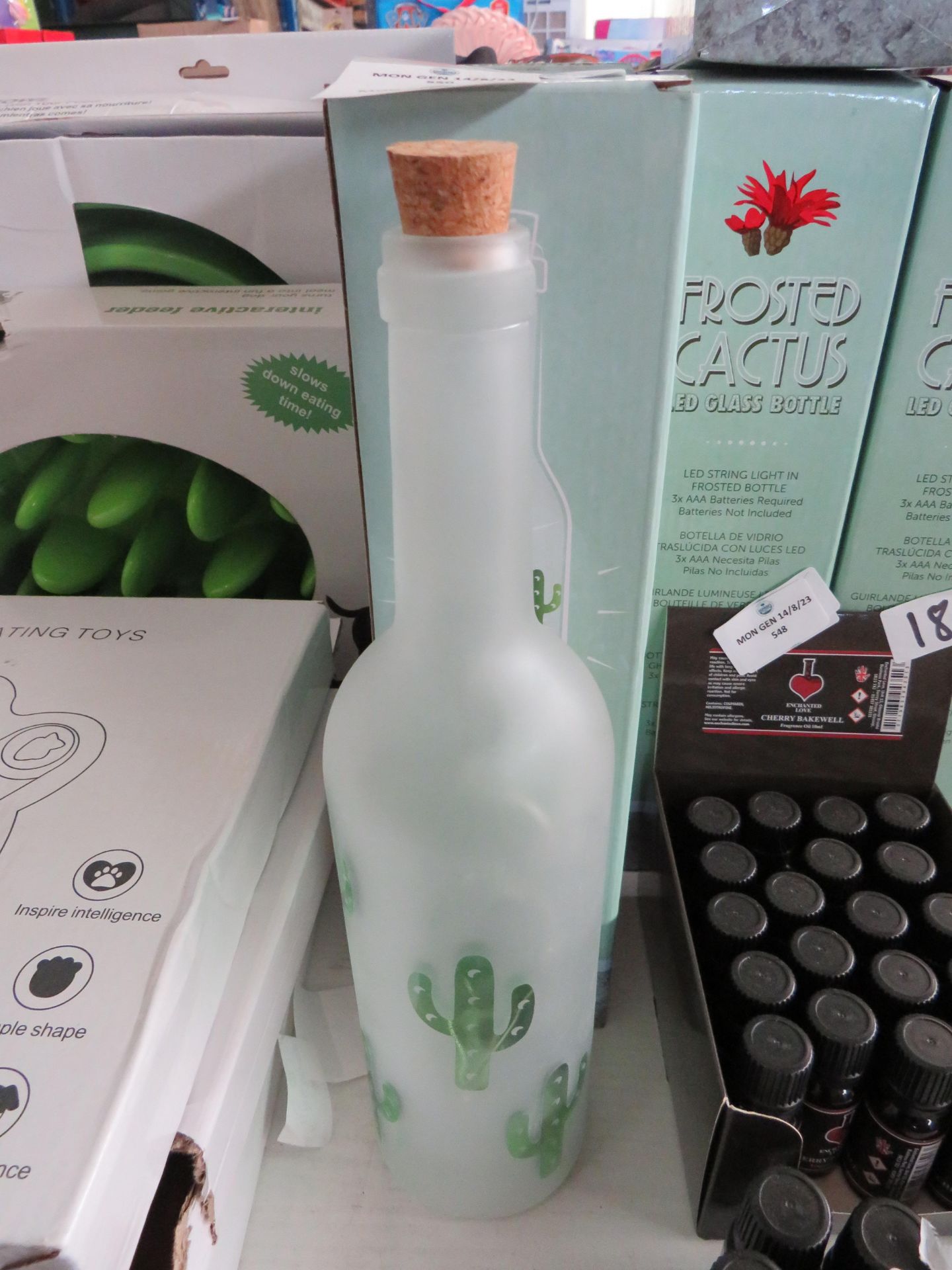 4x Light-up Cactus print frosted bottles - New & Boxed.