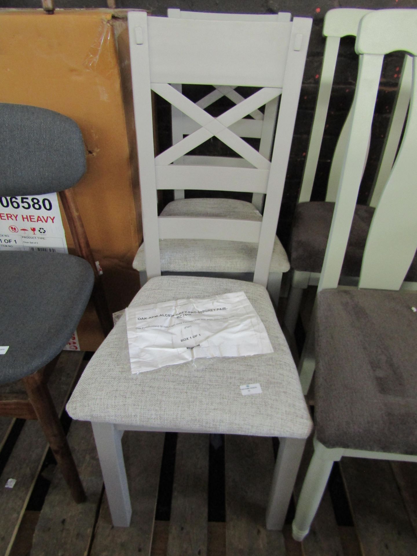 Oak Furnitureland St Ives Light Grey Painted Chair With Plain Grey Fabric Seat (Pair) RRP Â£340.00