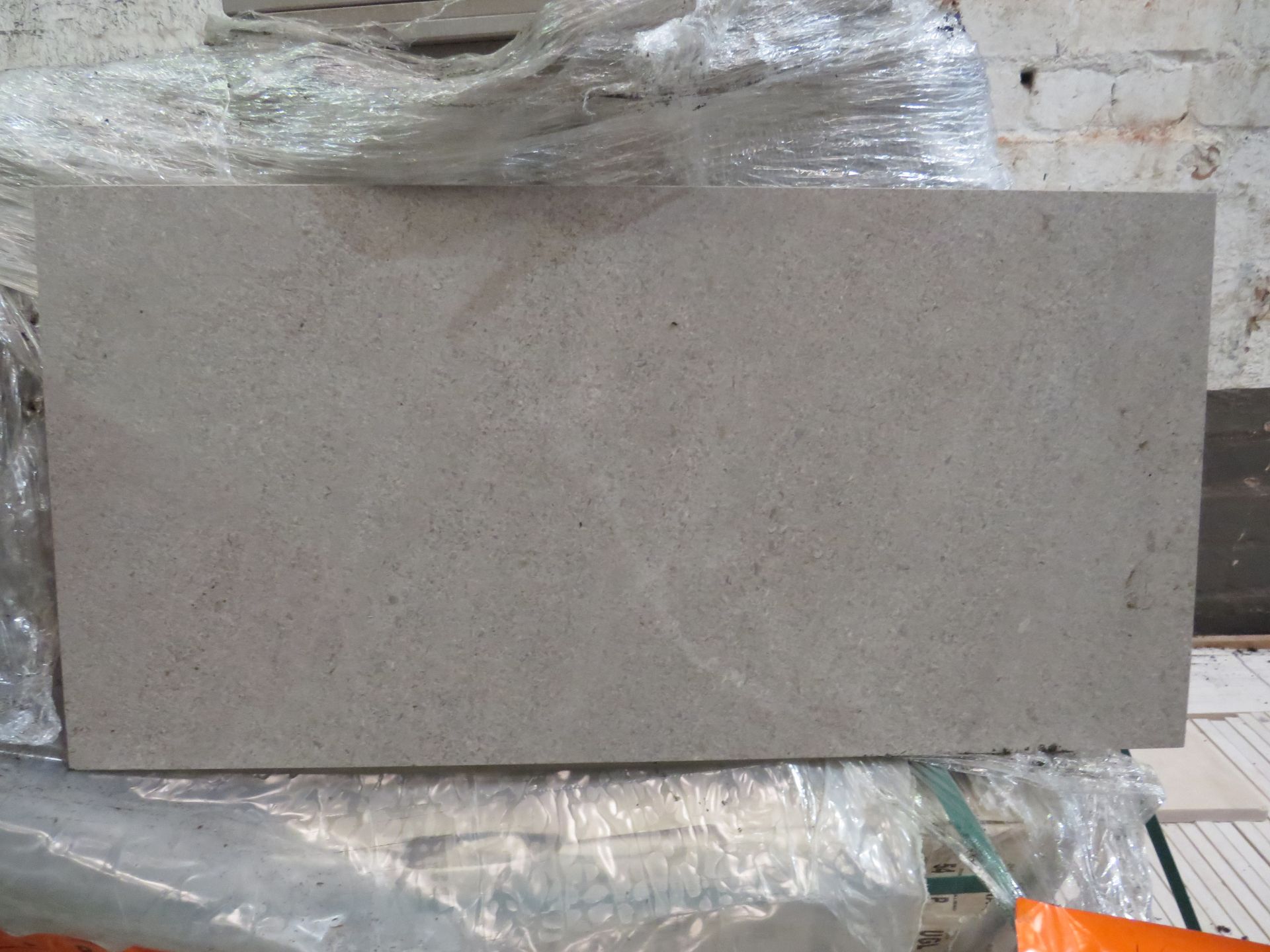 32x packs of 8 bluestyle, 30x60cm Rock natural matt finish porcelain tiles, each pack contains 1.