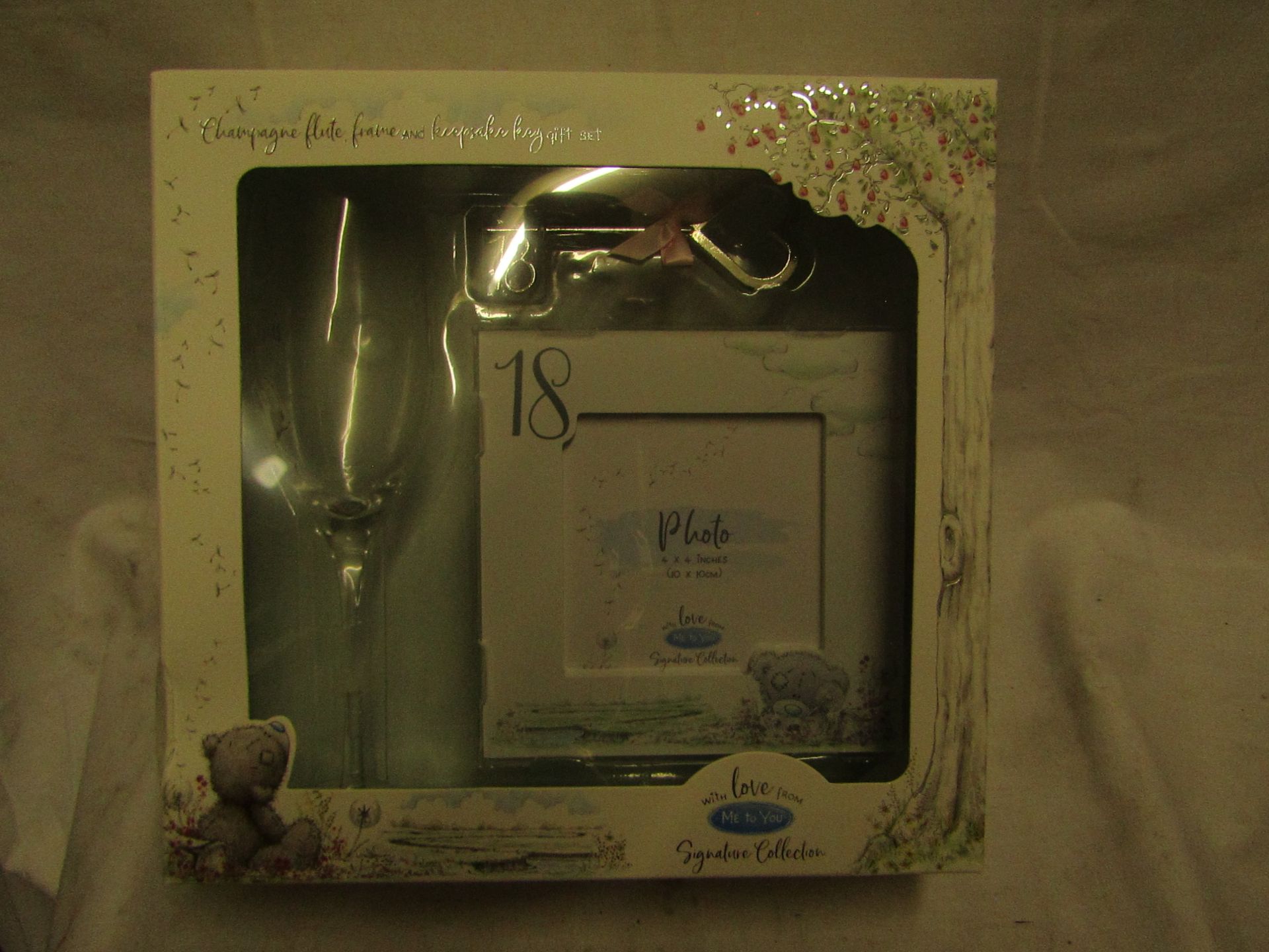 Gift Set Containing Champange Flute Key & Photo Frame 4 X 4 " For 18th Birthdat Packaged