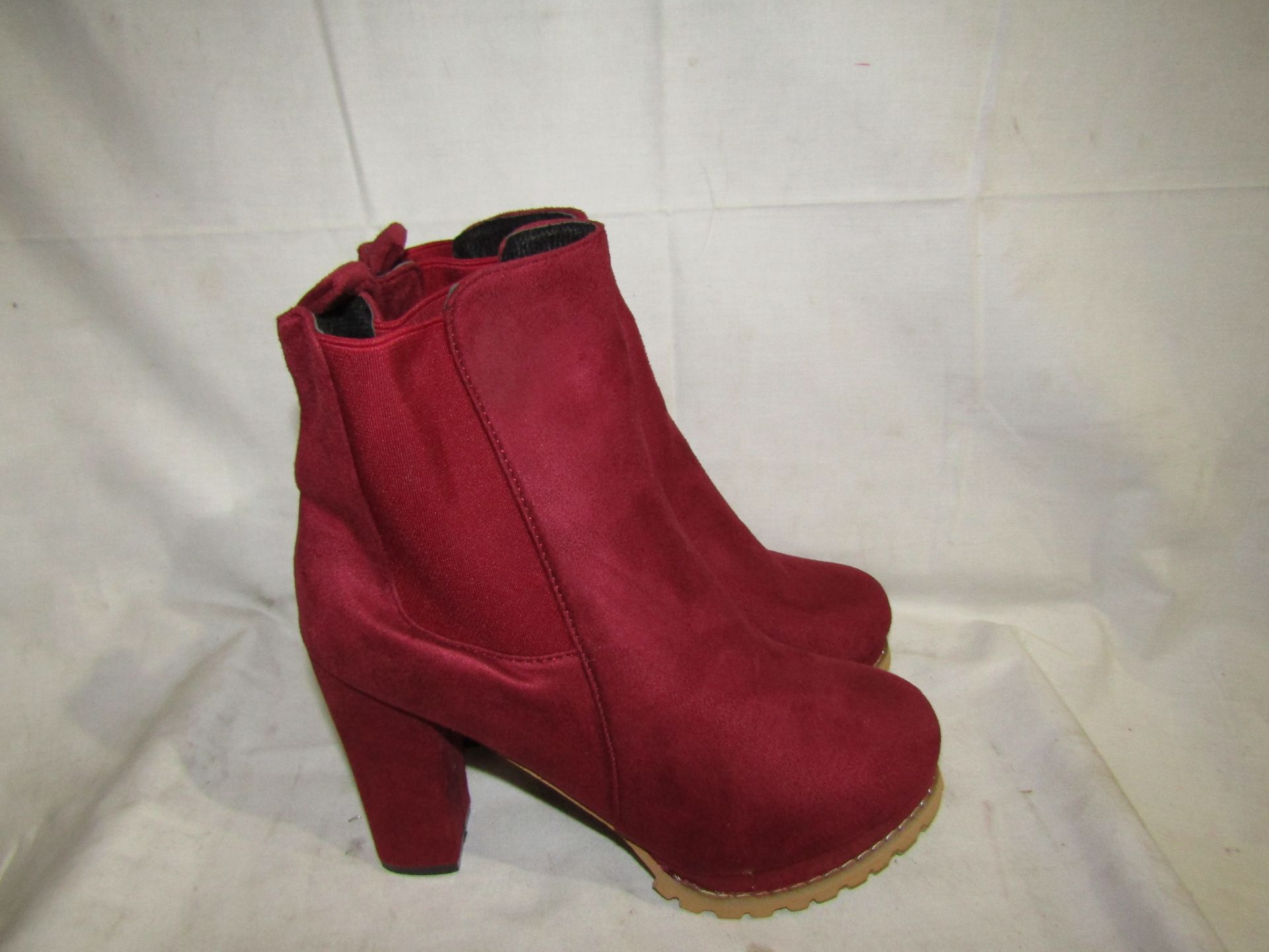 Ladies Chelsea Suede Boots Wine Colour Size 42 New