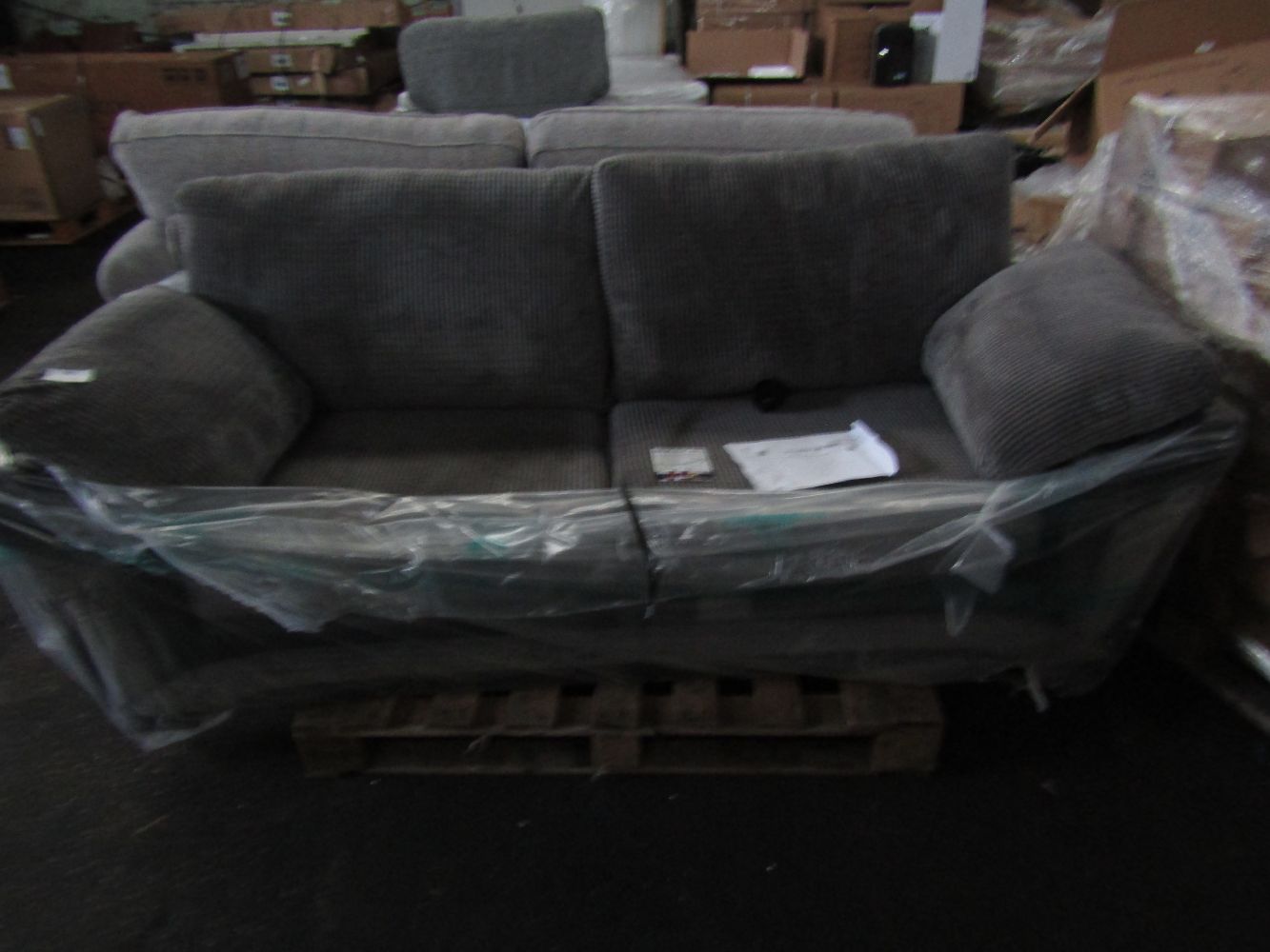 BER Pallet auction for Upcyclers with Pallets of furniture from SCS, Swoon, Oak Furniture Land and more...