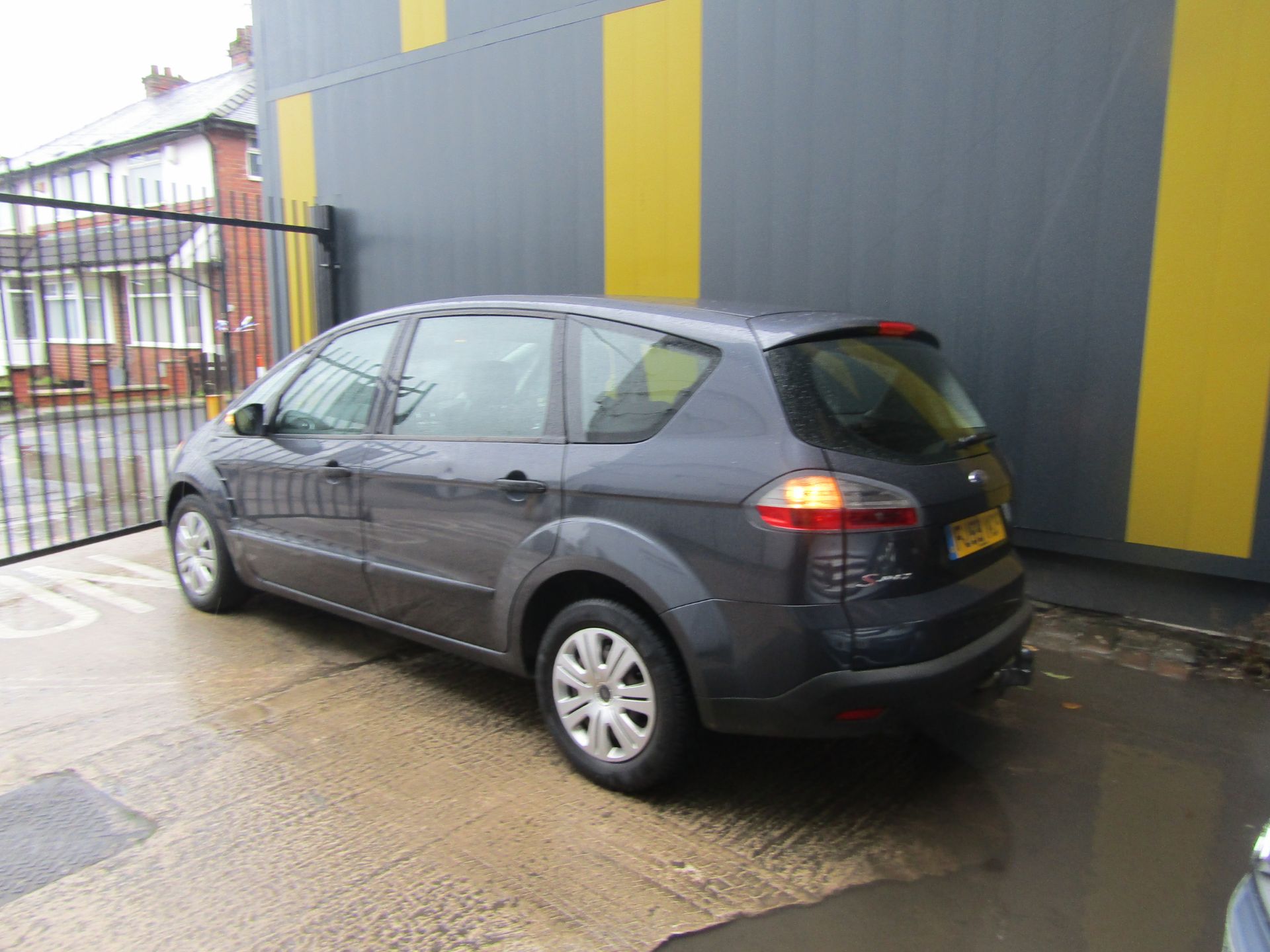 Ford Focus S-Max Estate 59 Plate Diesel, 1753CC, Mileage 120,000, no. of previous Keepers 4. MOT'd - Image 7 of 15