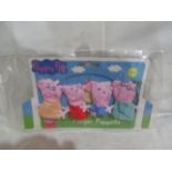 Box of 12 Peppa Pig Finger Puppets New & Boxed