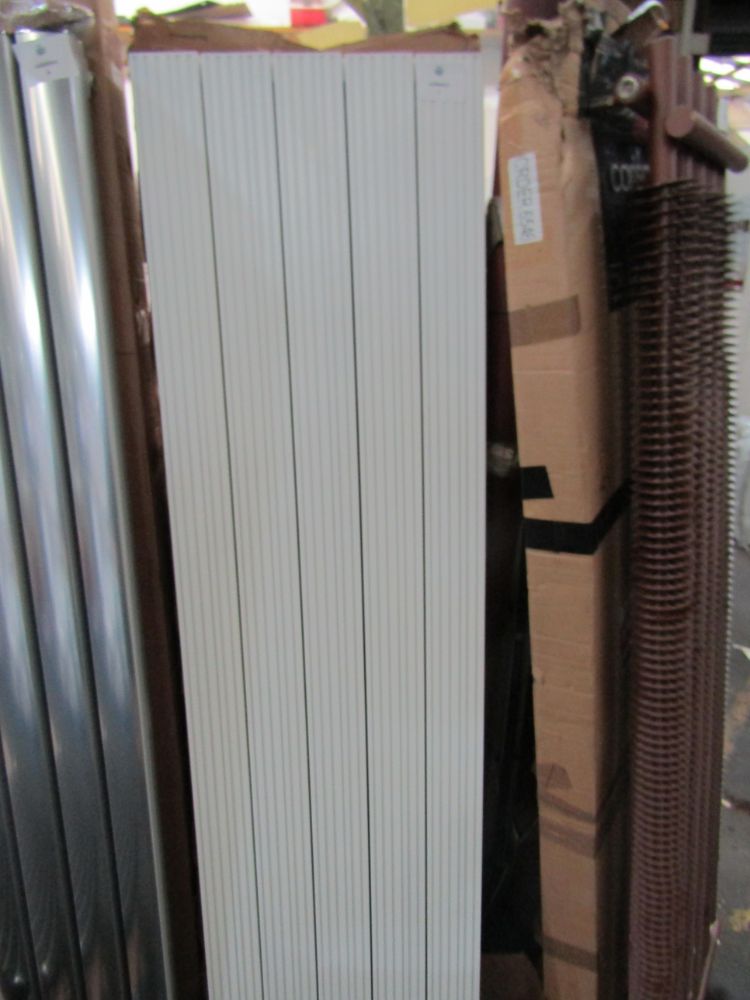 Designer radiators from Carisa