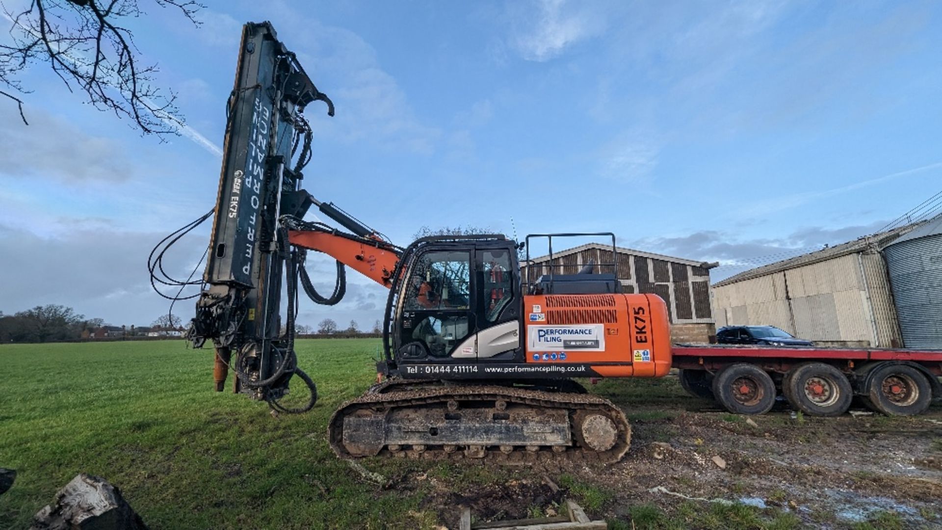 Geax EK75 Piling Rig with Hitachi ZX 160LC Base - Image 2 of 37