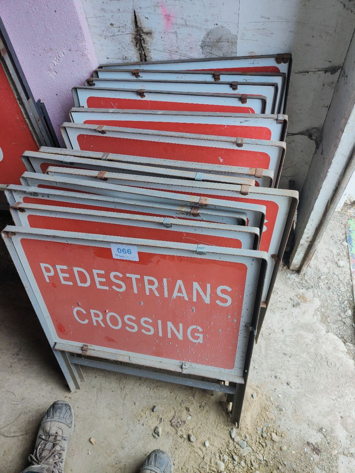 (13) Pedestrian crossing/pedestrian arrow signs - Image 2 of 2