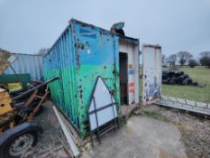 20ft container and Approx. 125x70x60cm site box