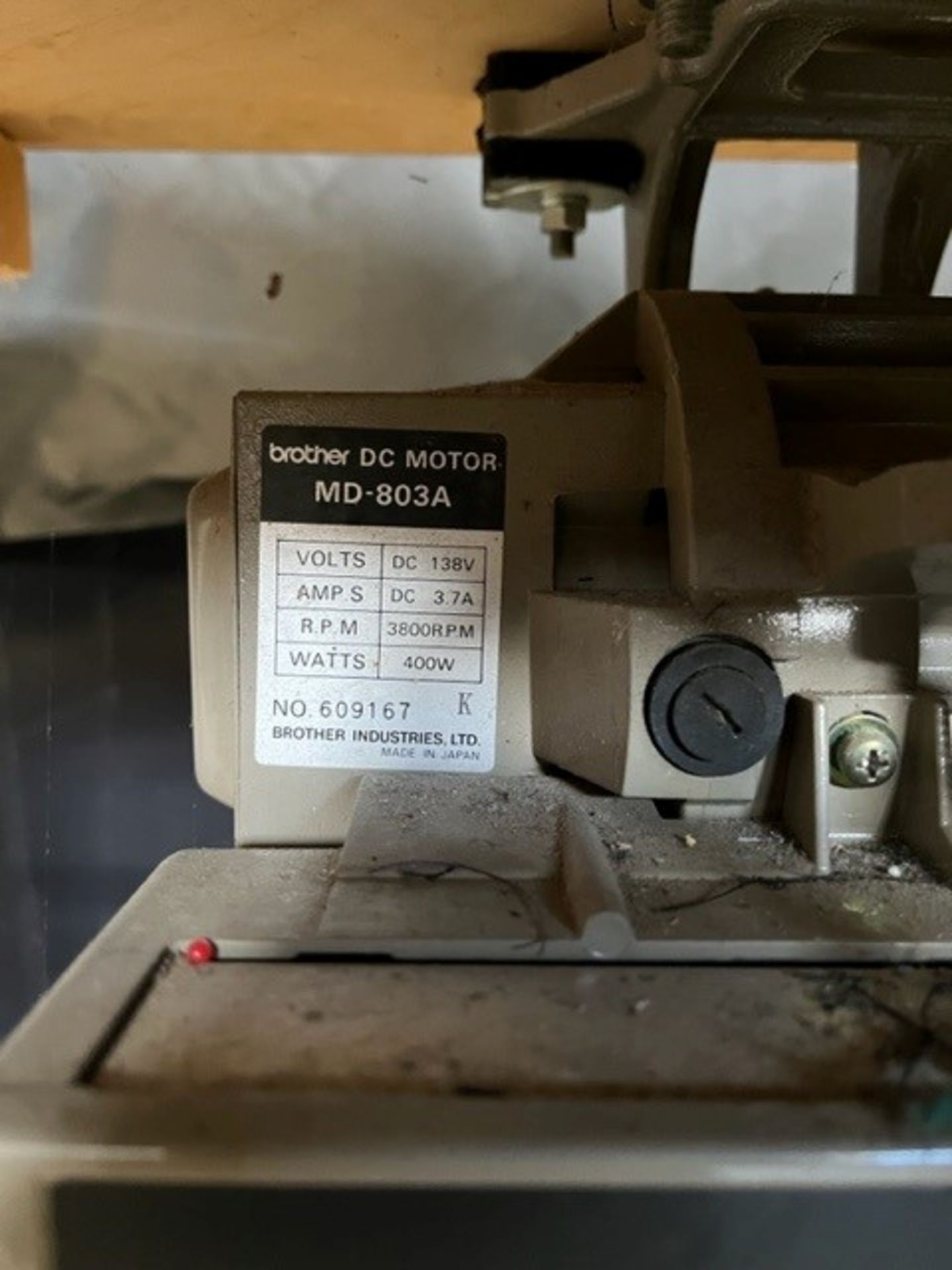 Brother Edexra E-40 Industrial Lockstitch Sewing Machine with Sewing Table - Bild 8 aus 9