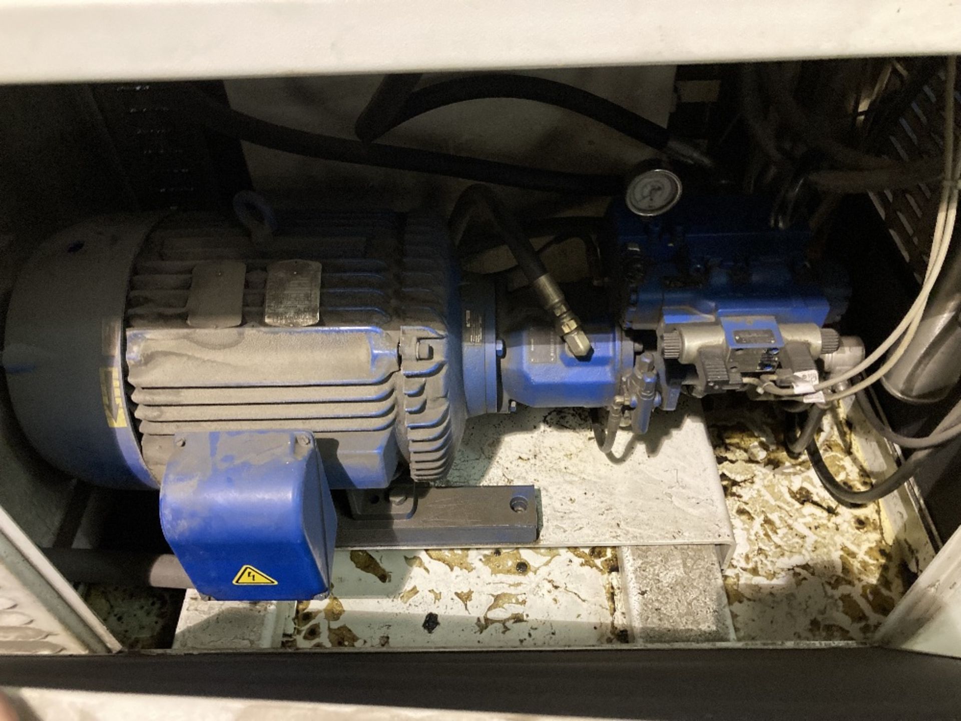 KMT Waterjet Systems SLV50 high pressure water intensifier pump - Image 8 of 11