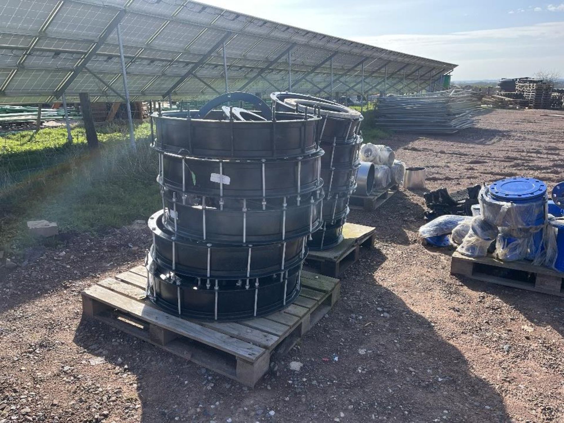 Large Quantity of coupling - Image 6 of 13