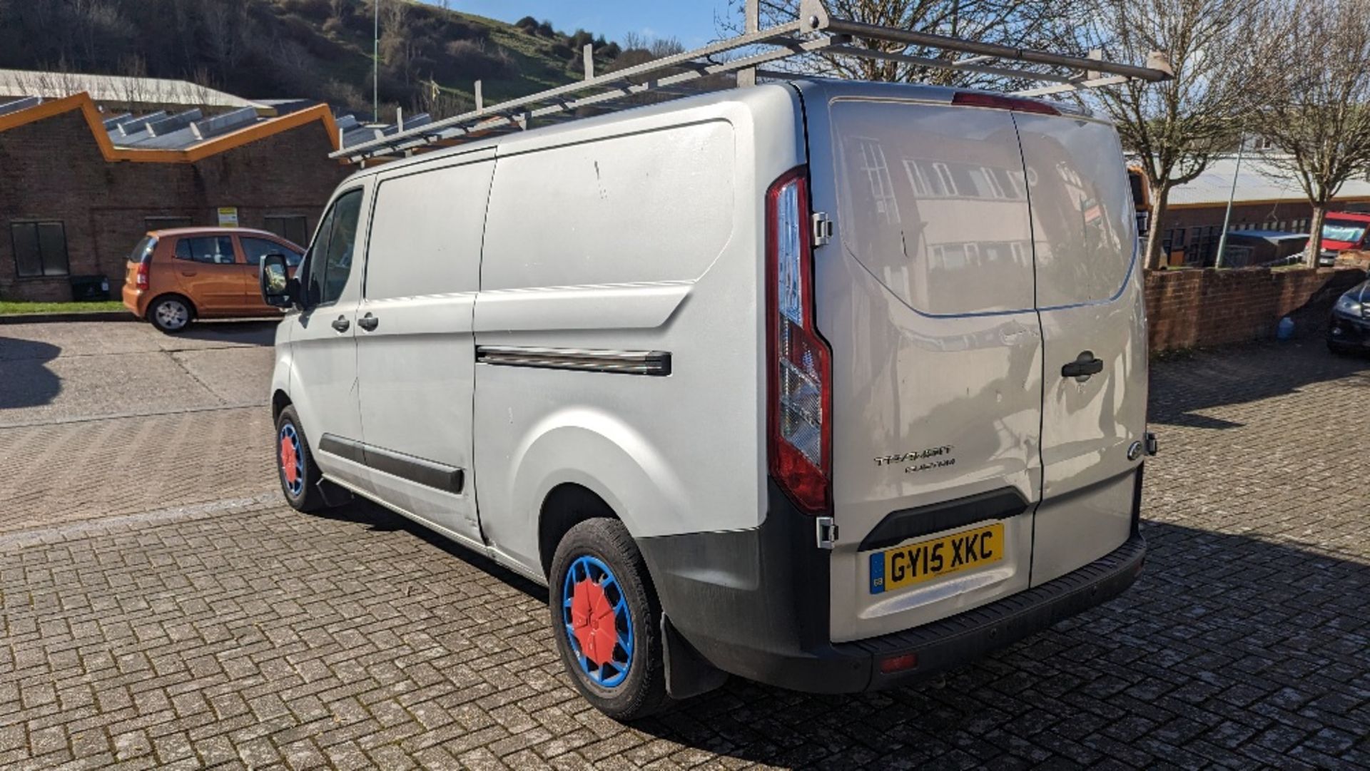 (2015) - Ford Transit Custom 290 L2 Diesel FWD - Image 5 of 20