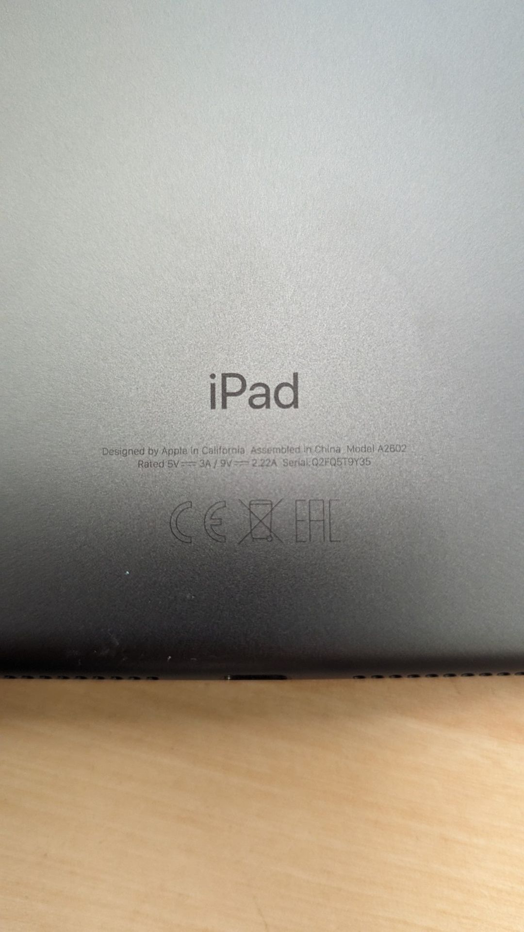 Apple iPad - Image 4 of 4