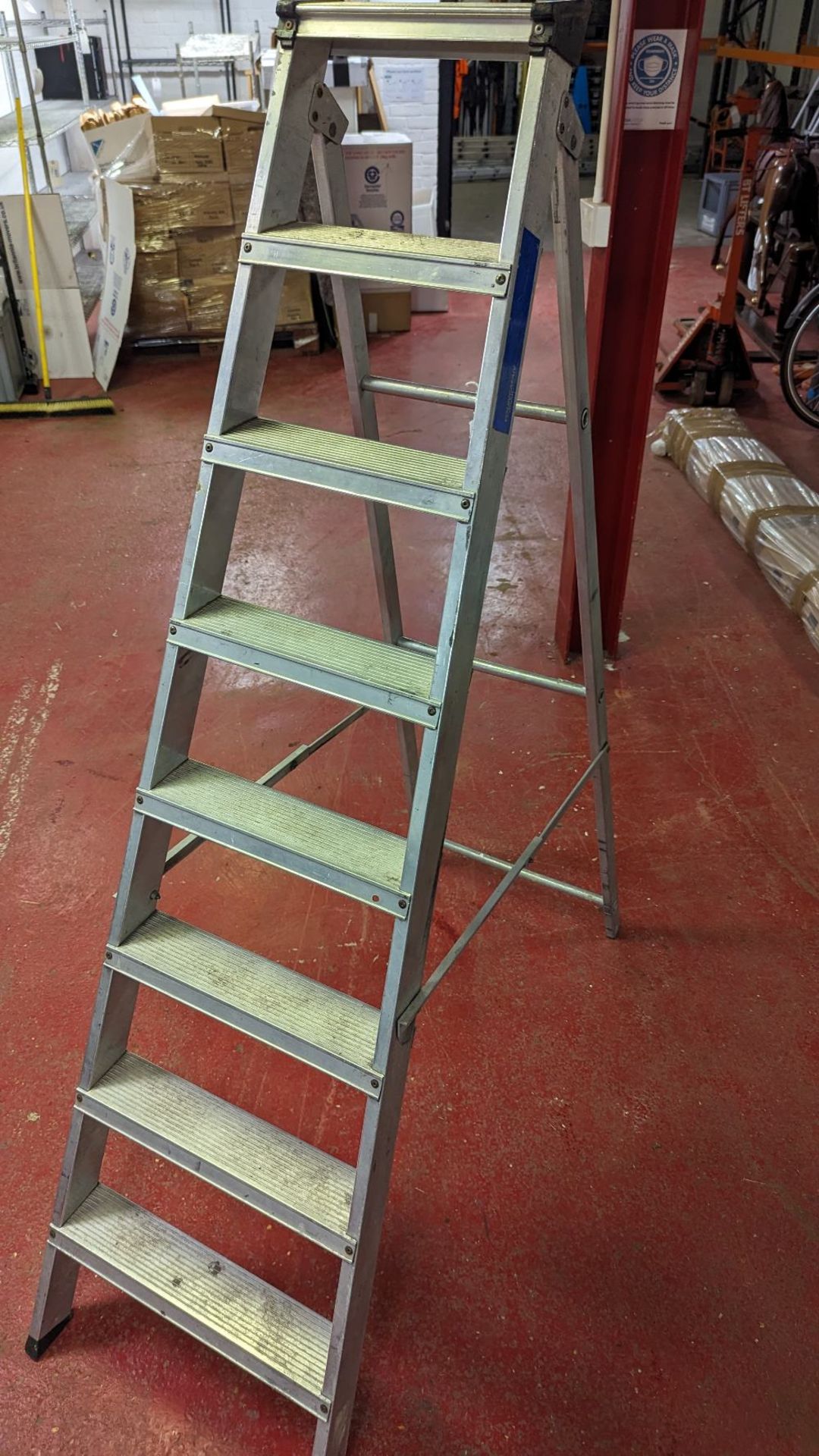 Youngman aluminium seven rung step ladder