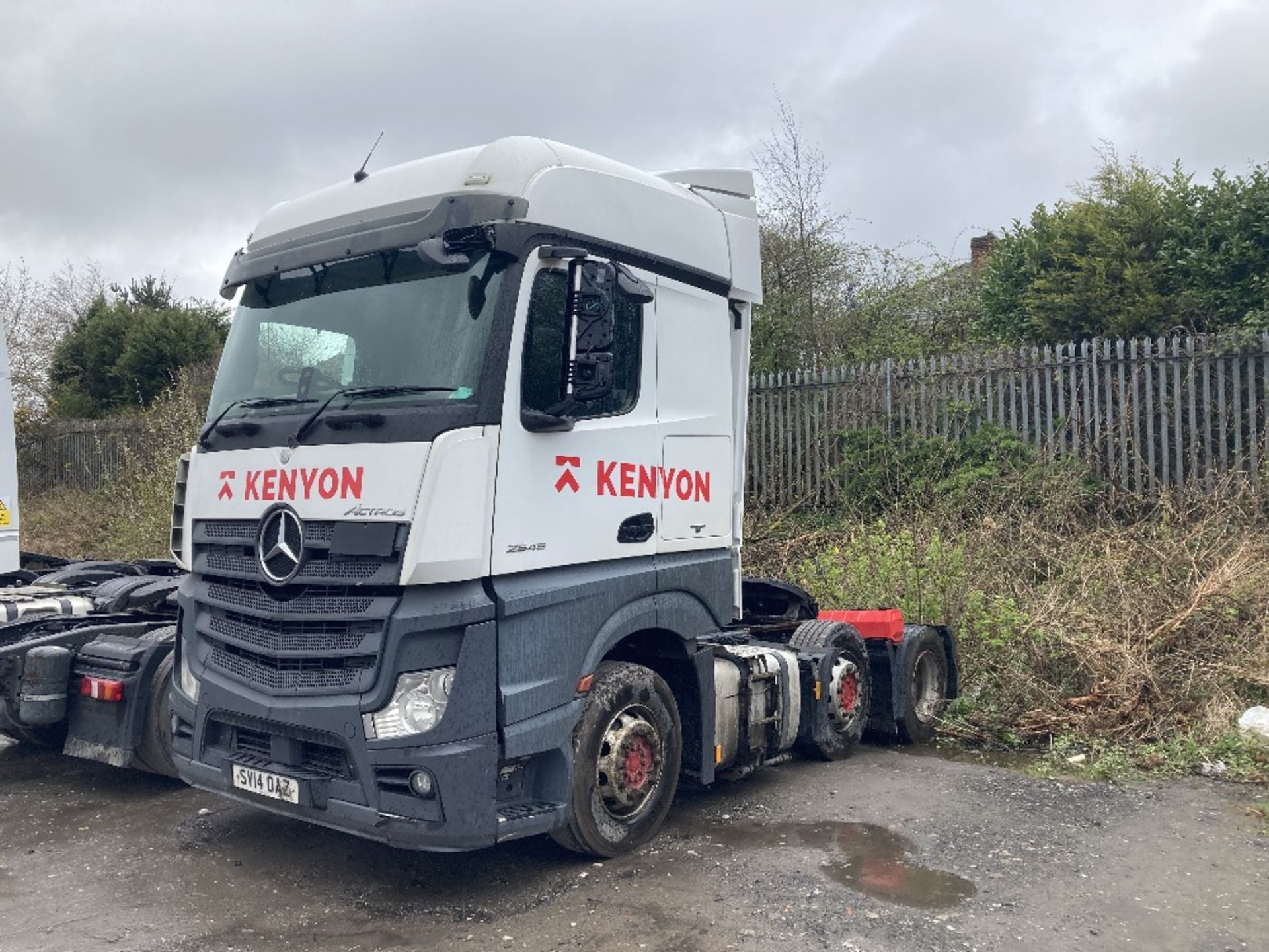 Mercedes Actros 2545 44 Tonne Euro 6 Tractor unit