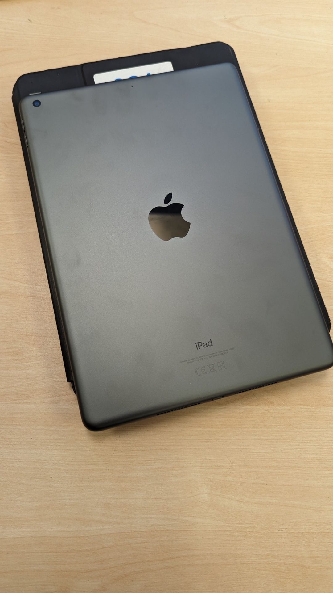Apple iPad - Image 3 of 4