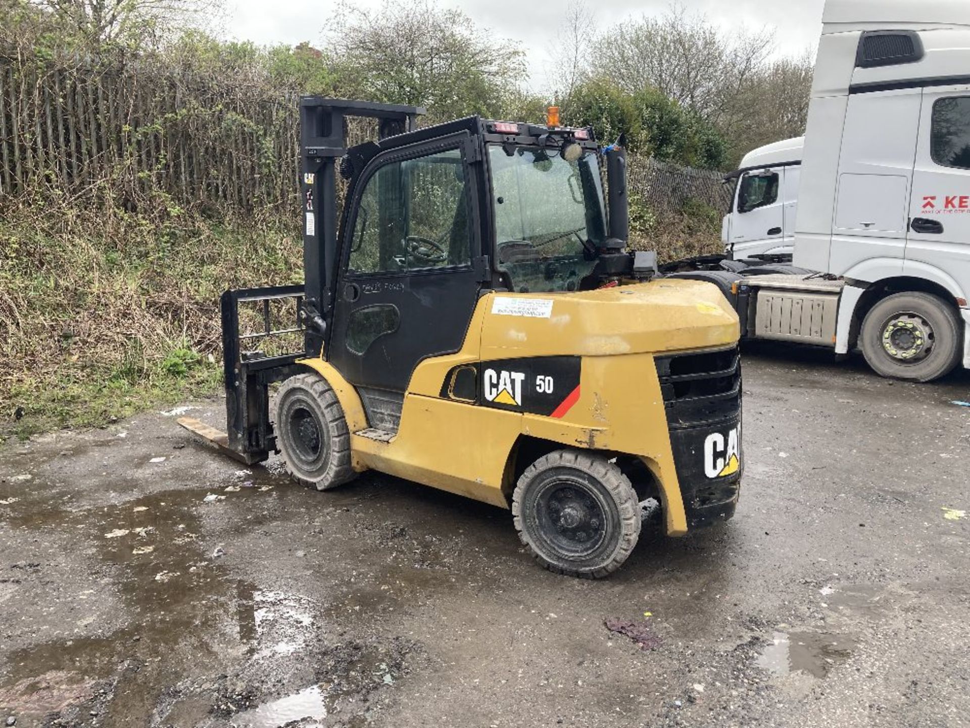 Caterpillar DP50N 5 Tonne forklift truck