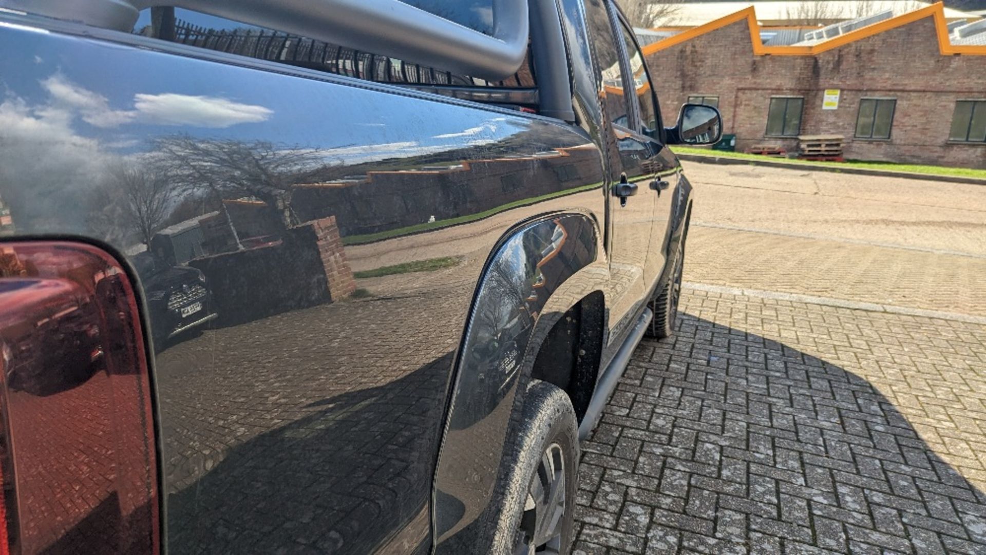 (2018) - VW Amarok Dark Label V6 TDI 4M A - Image 17 of 23