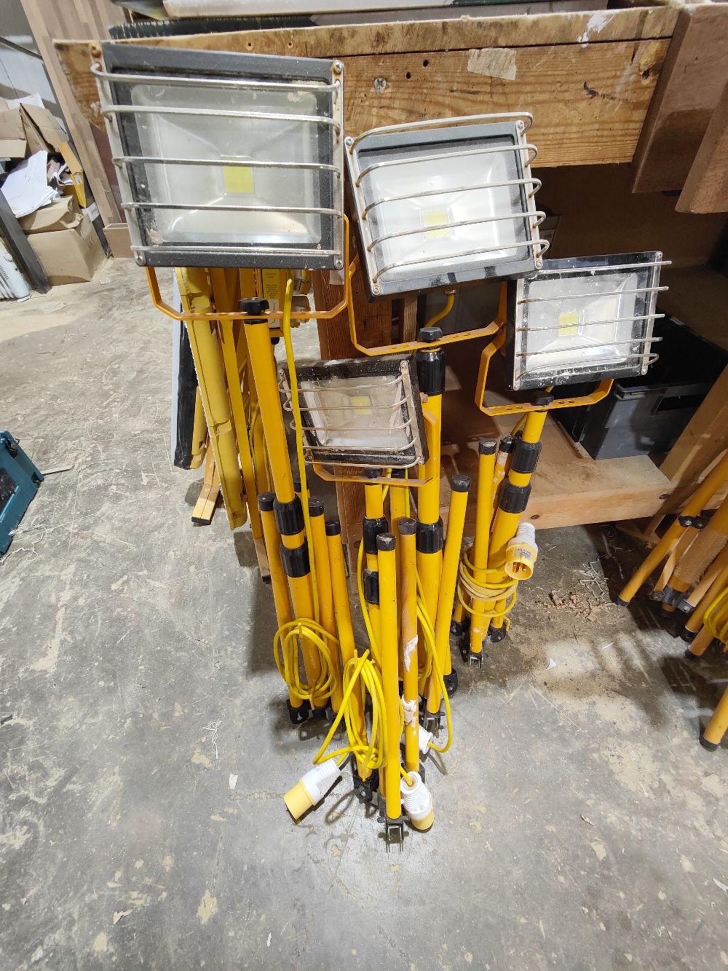 (4) 110V freestanding site flood lights