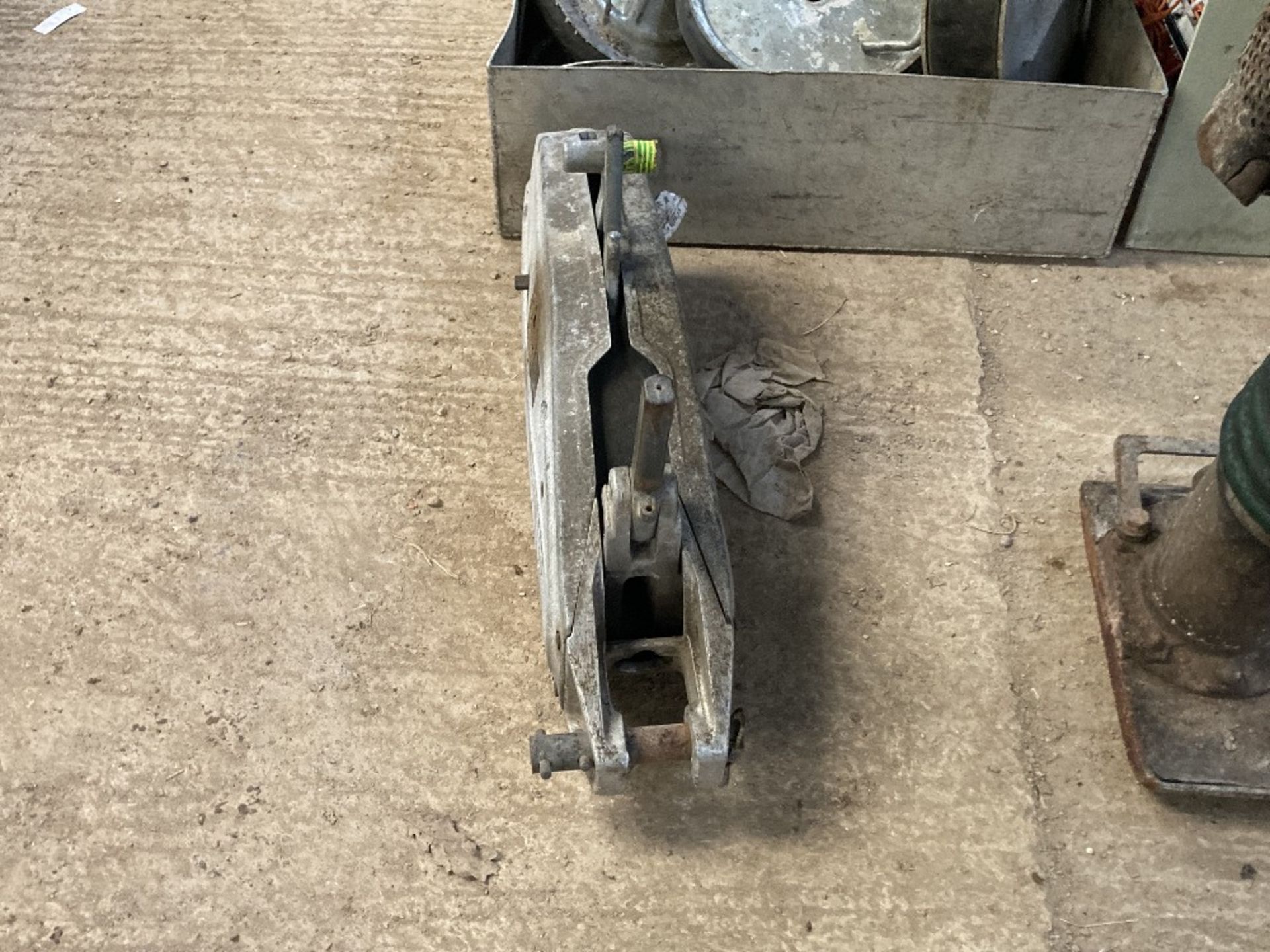 Tractel TU32 Manual Winch - Image 2 of 4