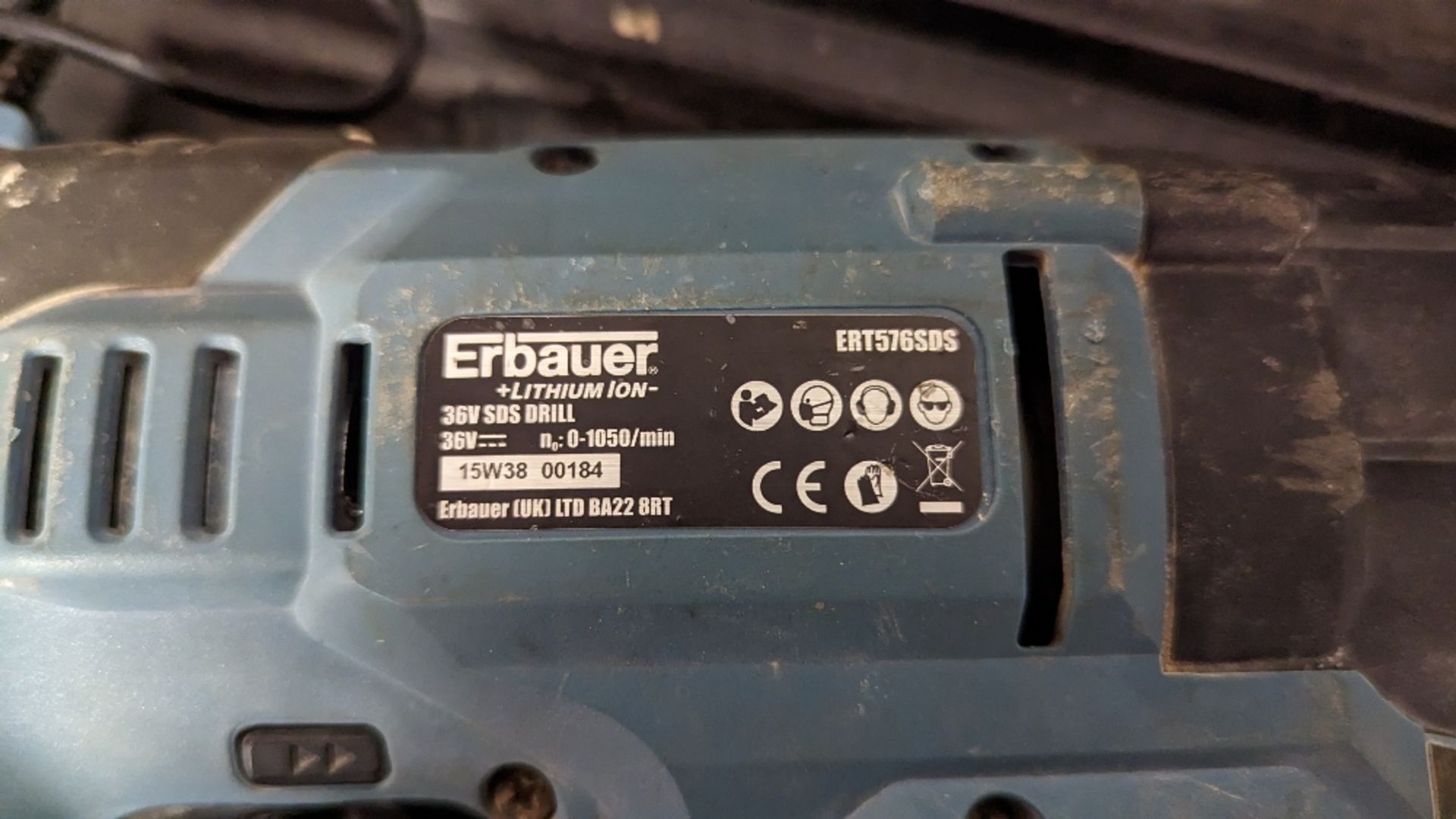 Erbauer ERT576SDS drill with charger and case - Image 3 of 3